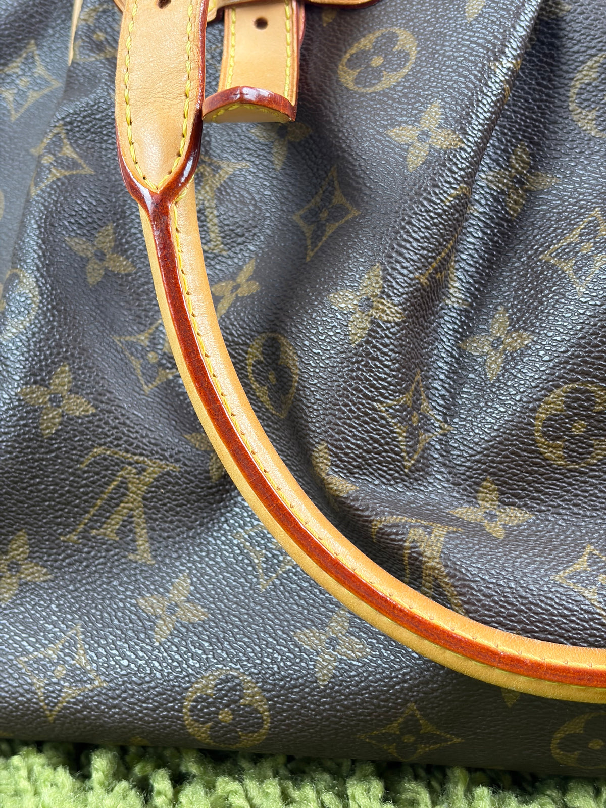 Borsa Louis Vuitton Tivoli PM Marrone