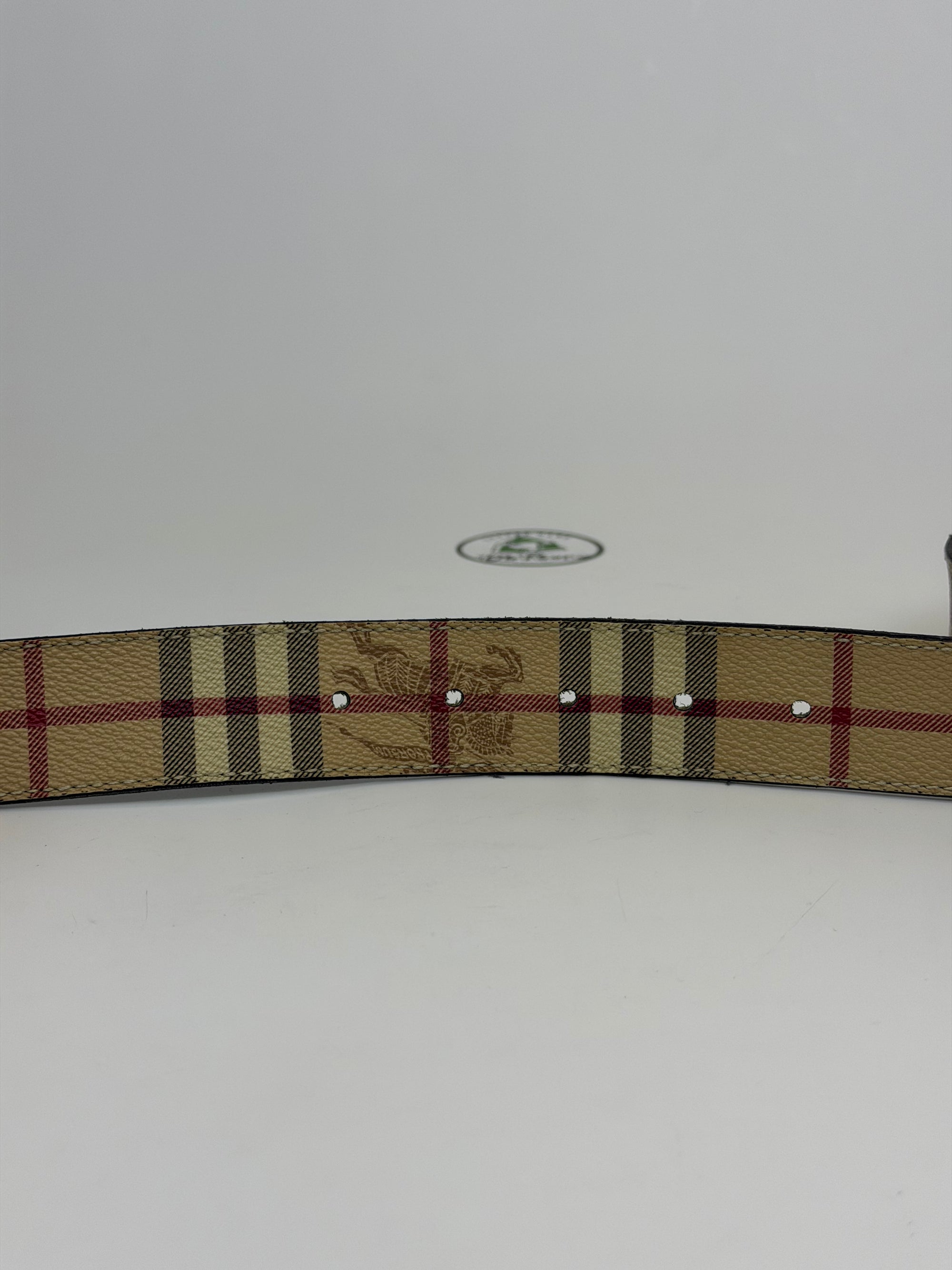 Cintura burberry misura 100