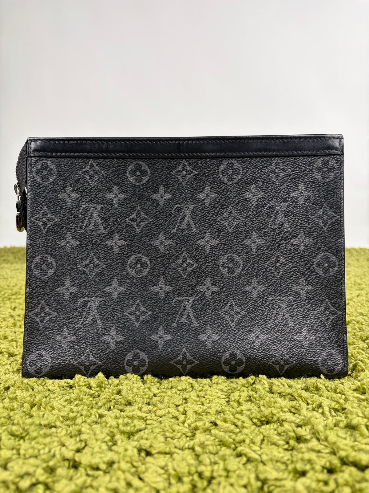 Pochette Louis Vuitton Voyage MM Nero
