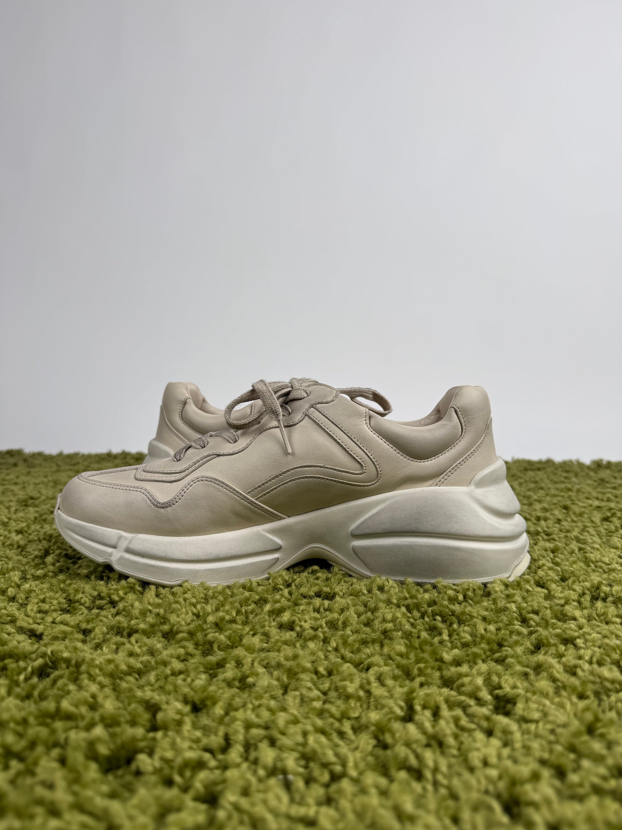 Gucci Rhyton Think Sneaker Beige 7