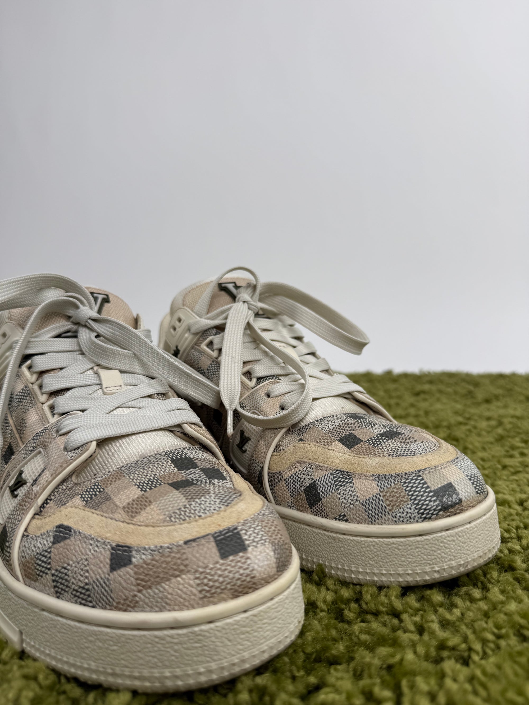 Louis Vuitton Trainer 40 veste 41