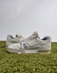 Louis Vuitton Trainer 42 veste 43