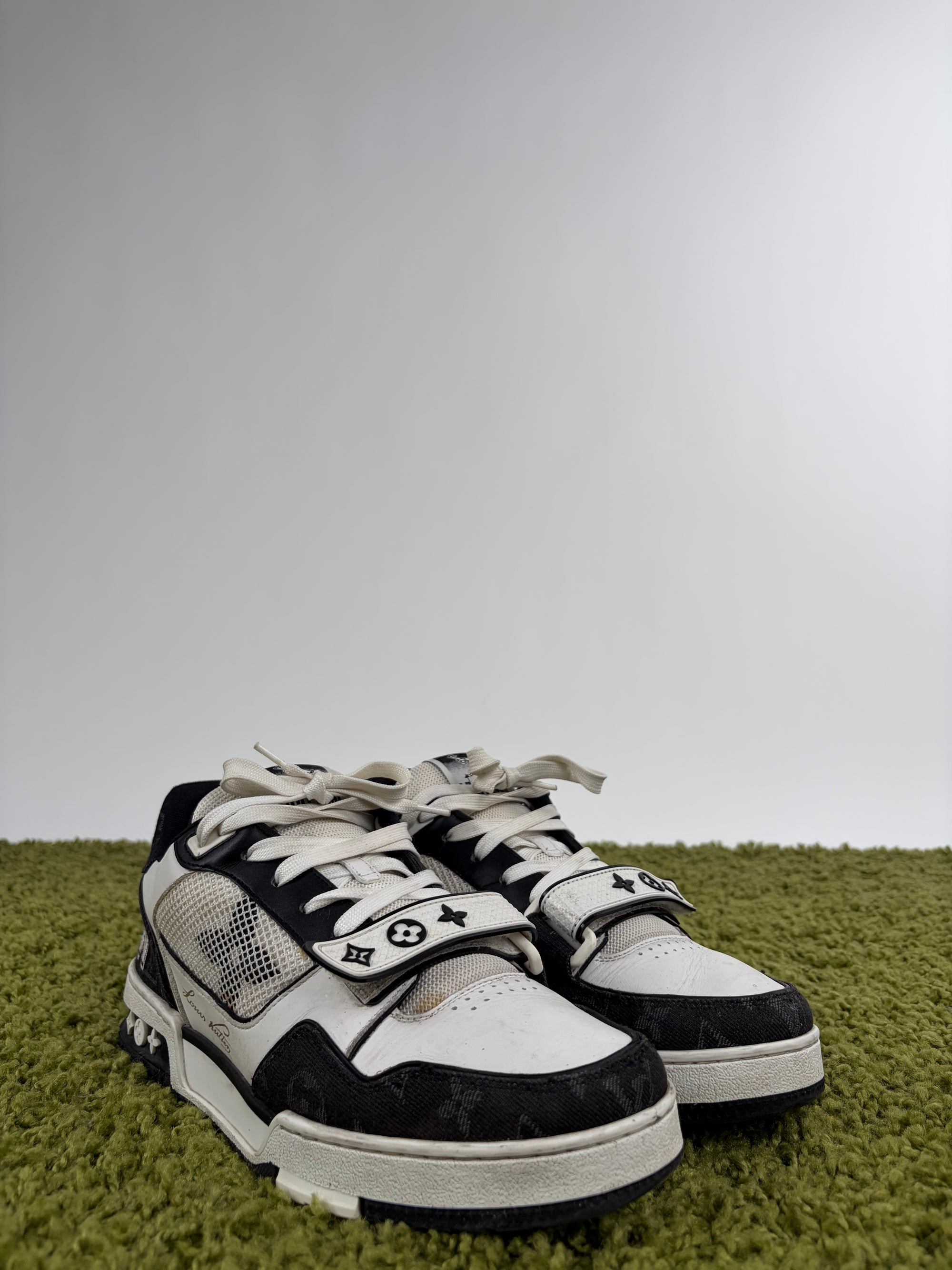 Louis vuitton Size 7=41 calza 42 nere e bianche