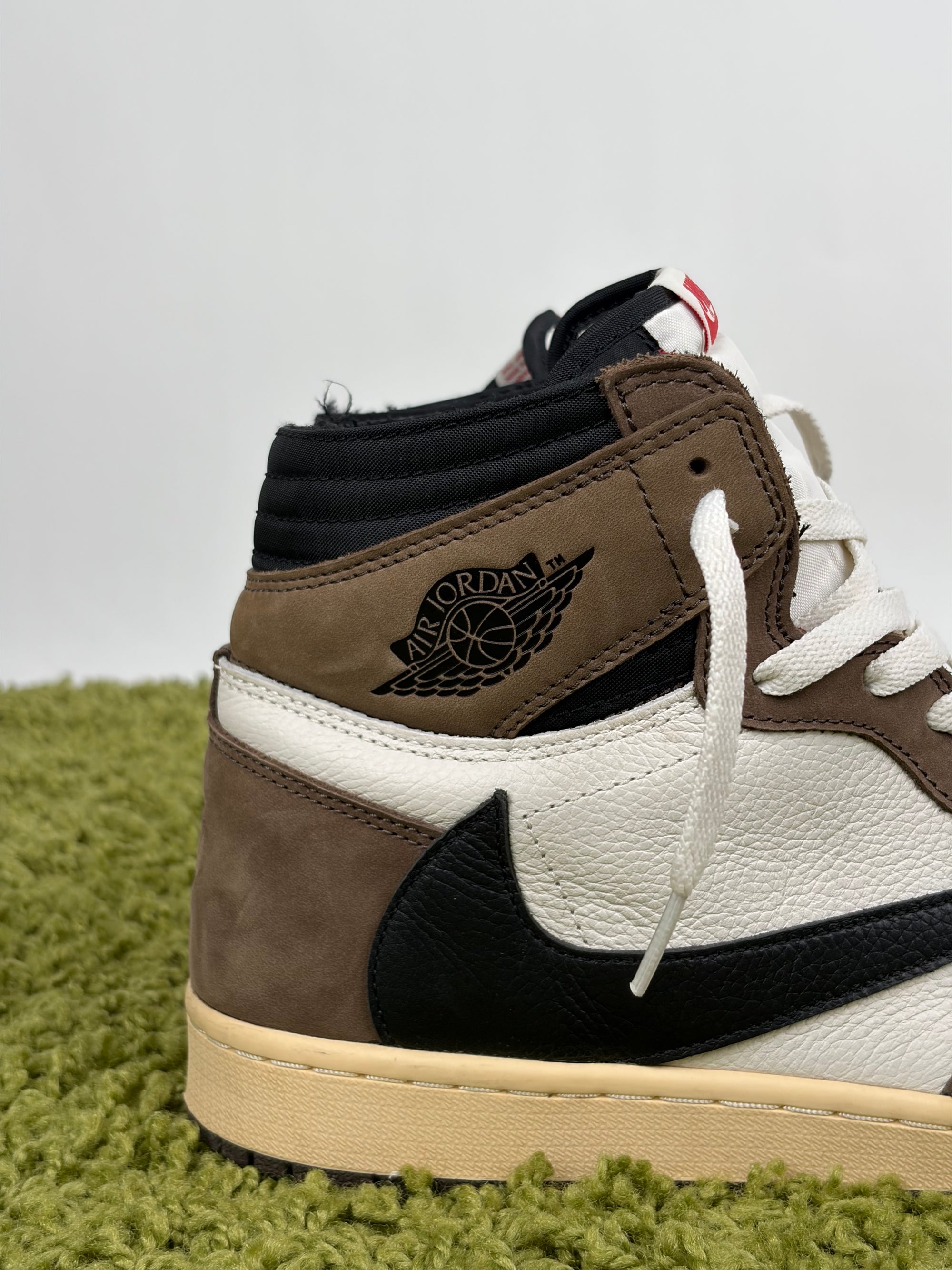 Nike X travis Scott High Size 46 marroni nere e bianche