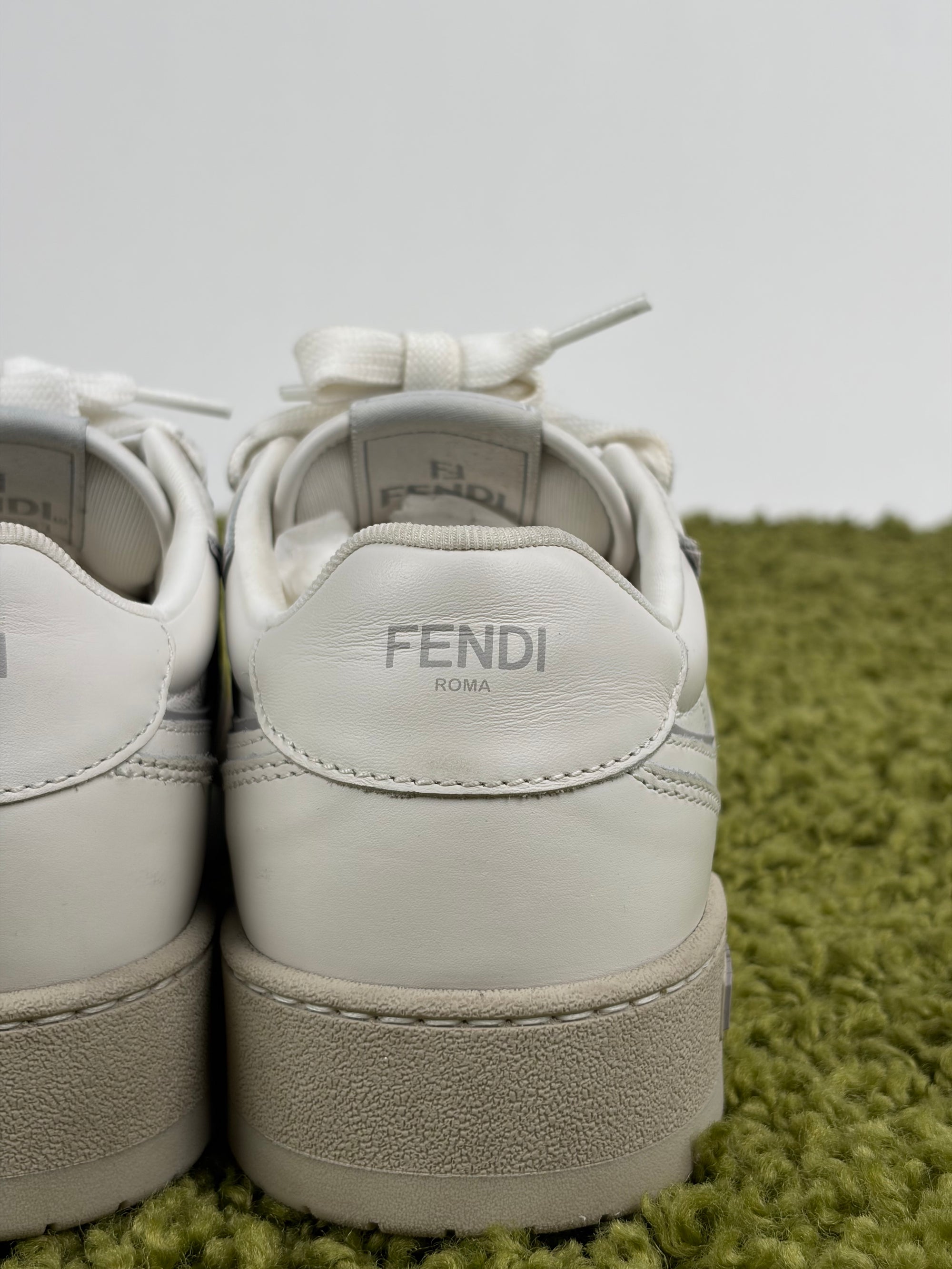 Scarpe Fendi Size 6=40 bianche