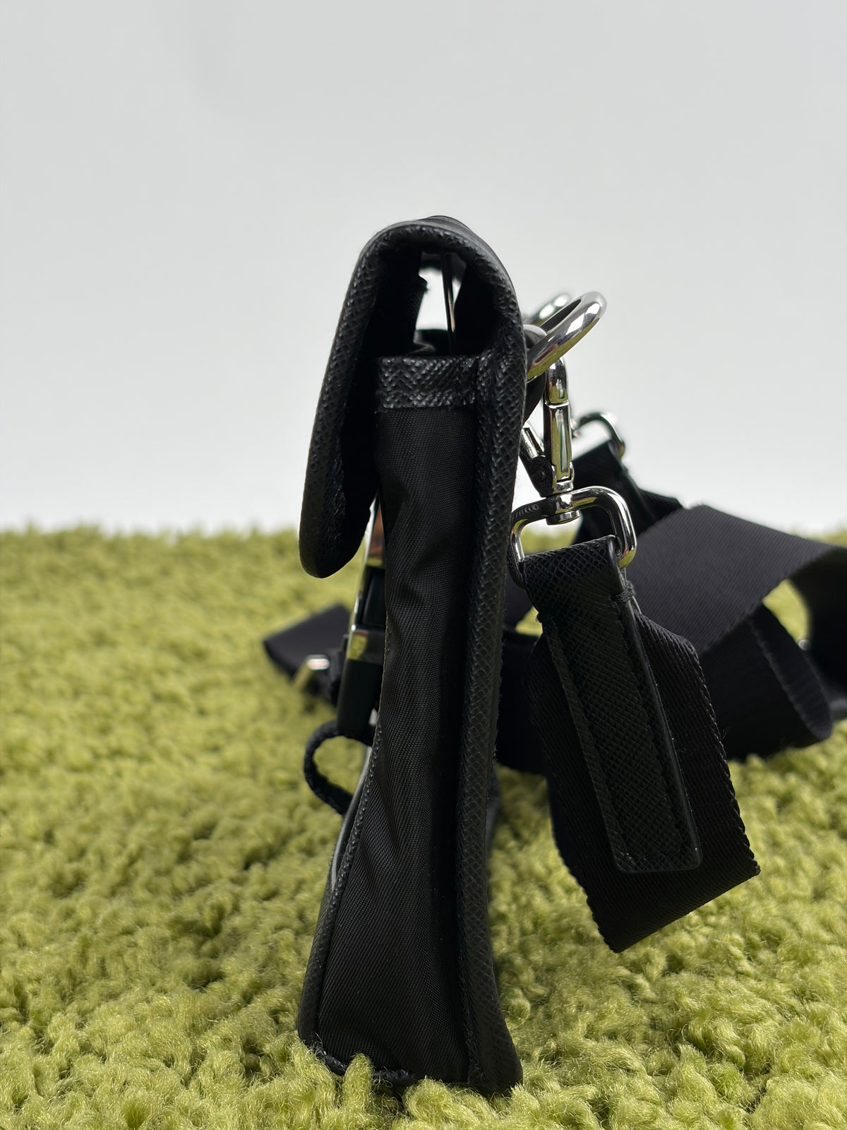 Borsa a tracolla  Prada in Nylon Nero