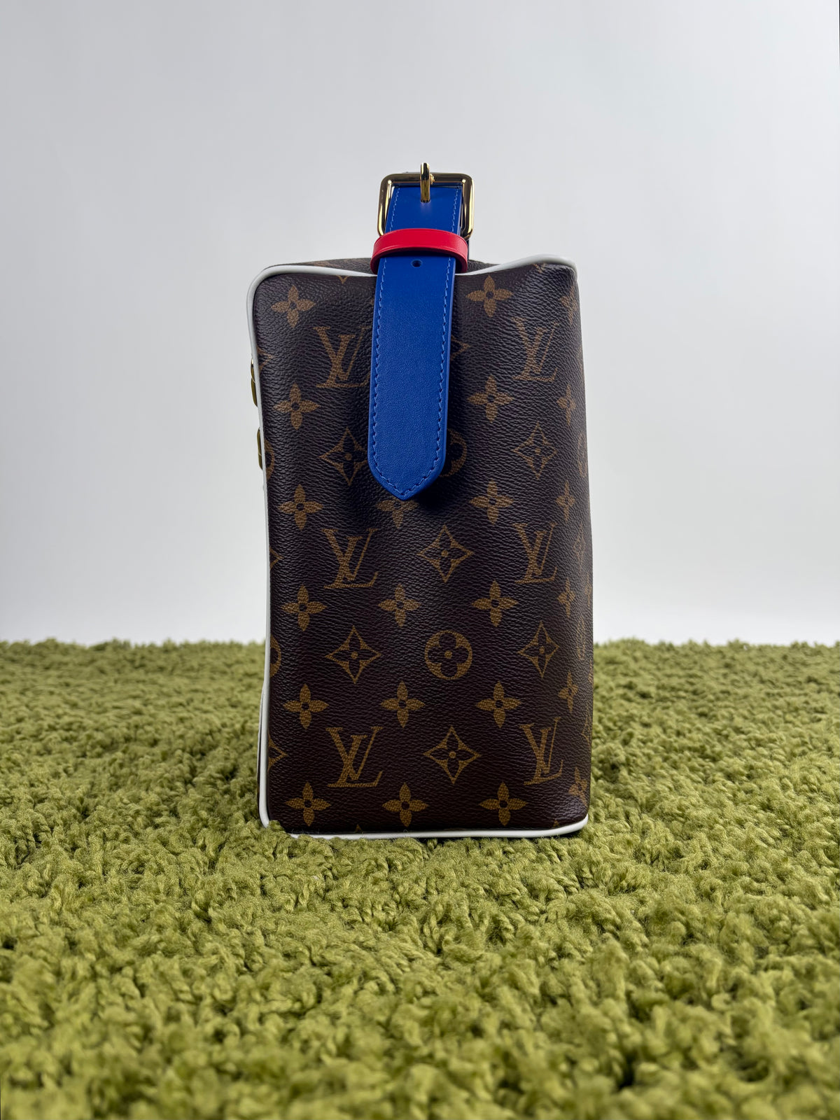 Beauty Case Louis Vuitton X NBA Marrone