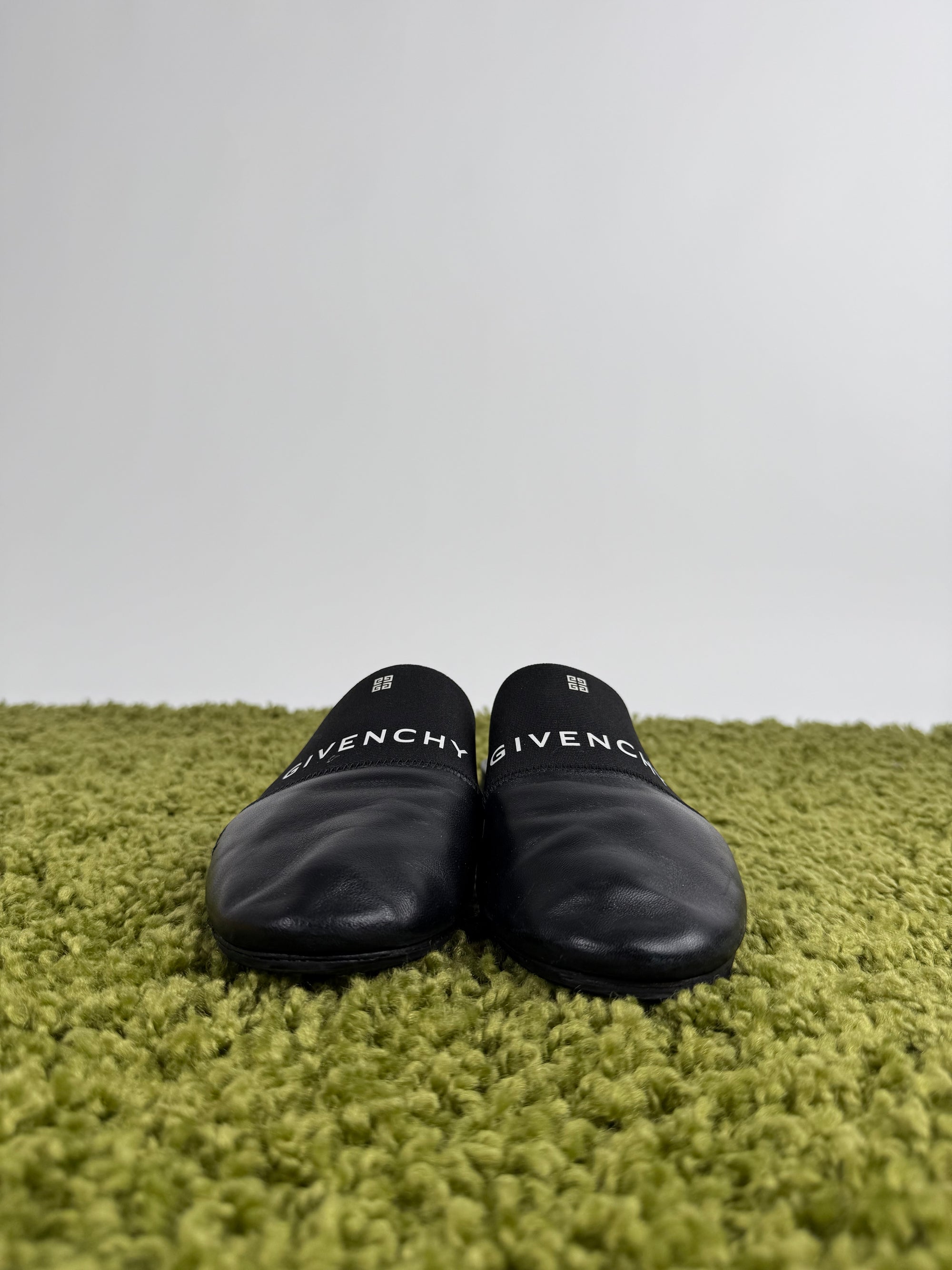 Mules in pelle Givenchy Nere 41