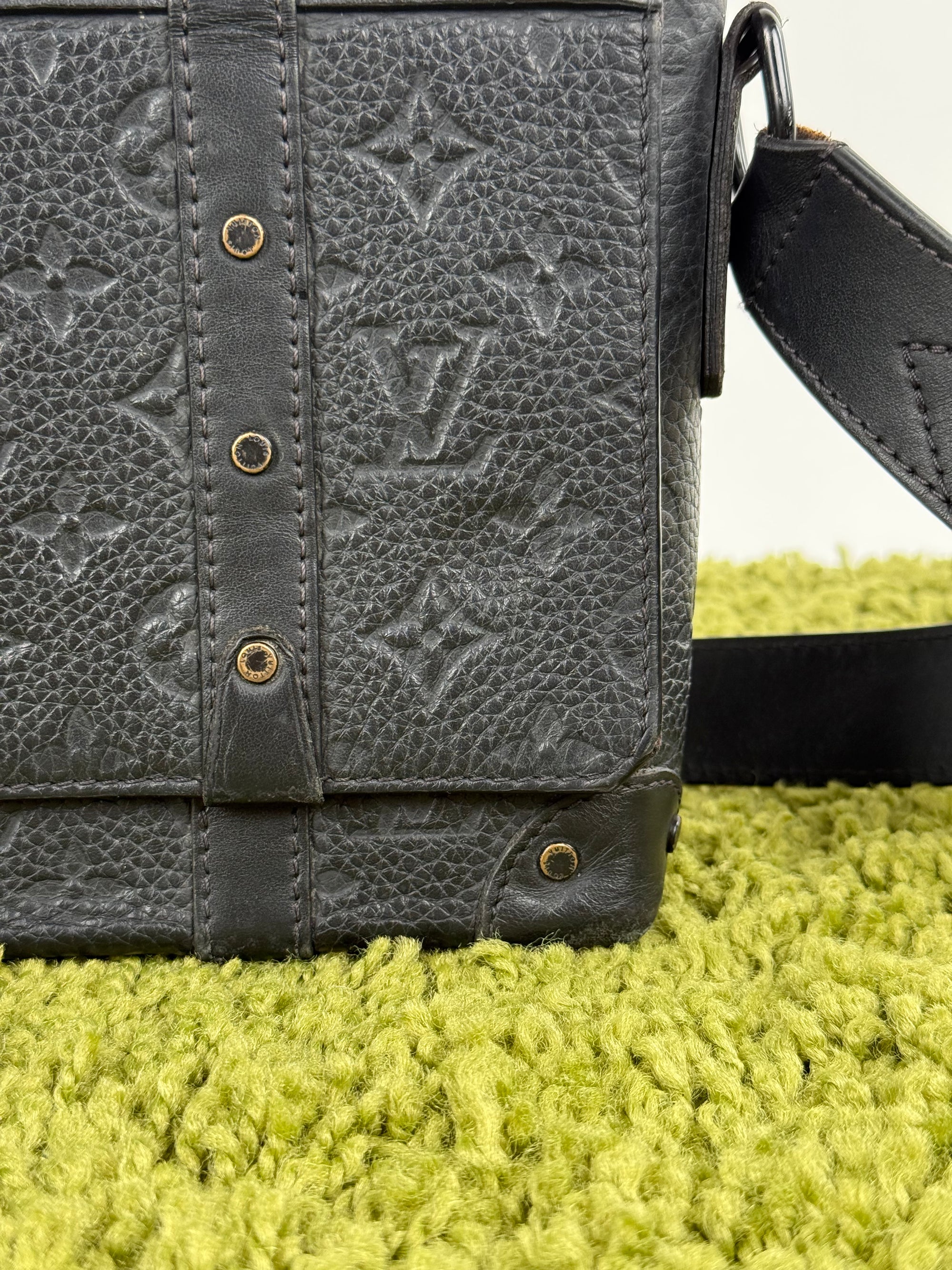 Borsa a tracolla Monogram Taurillon Soft Trunk Messenger Louis Vuitton