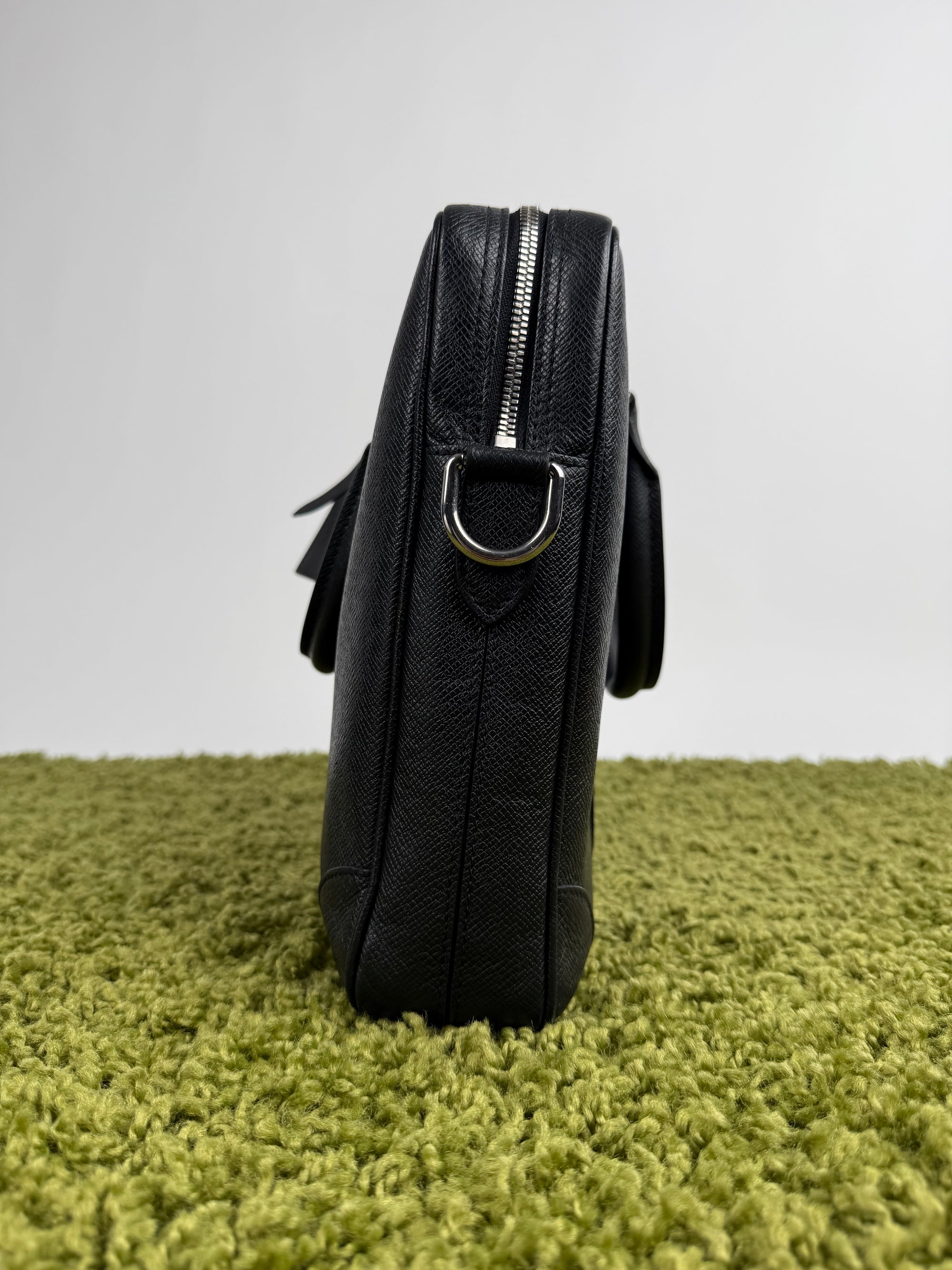 Portadocumenti Voyage Louis Vuitton Grigio