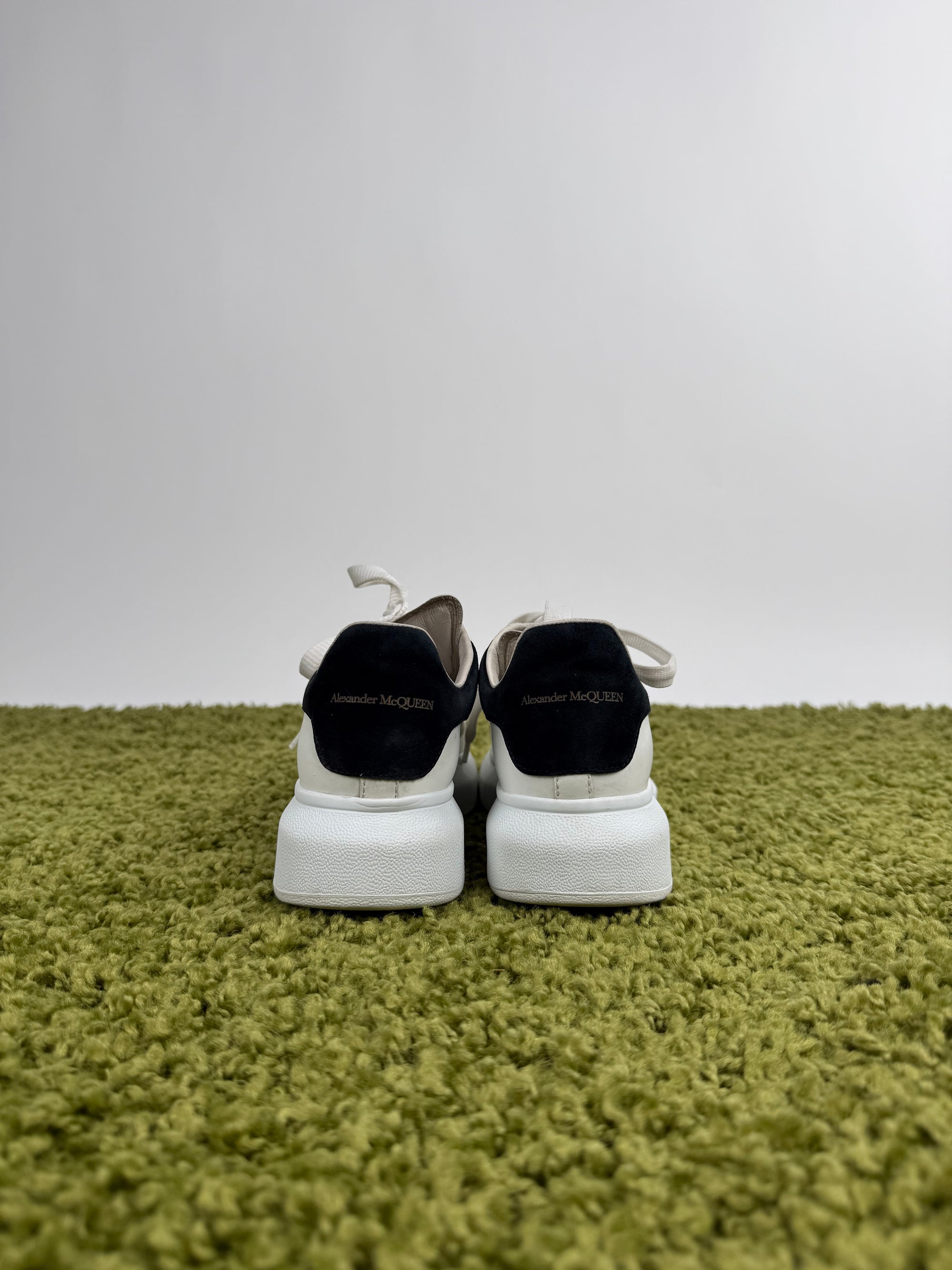 Alexander Mcqueen Sneaker 37