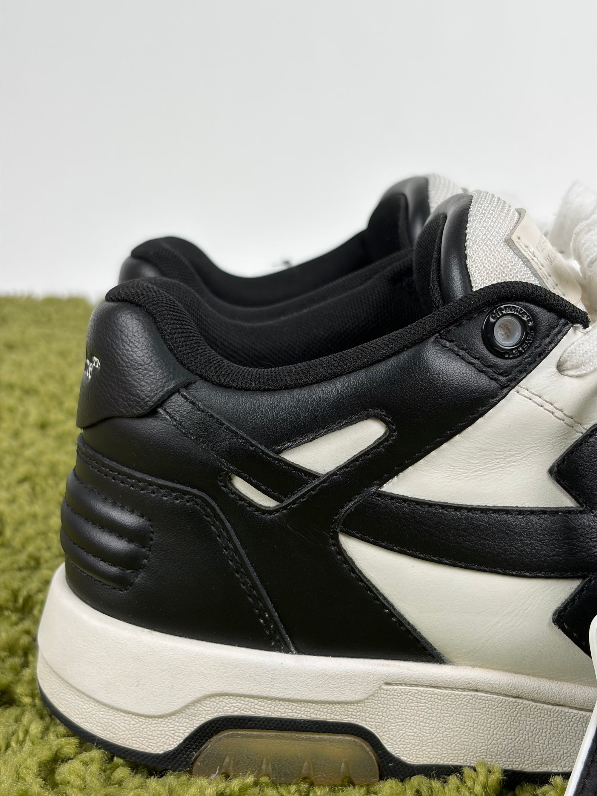 Off white Size 41 bianche e nere