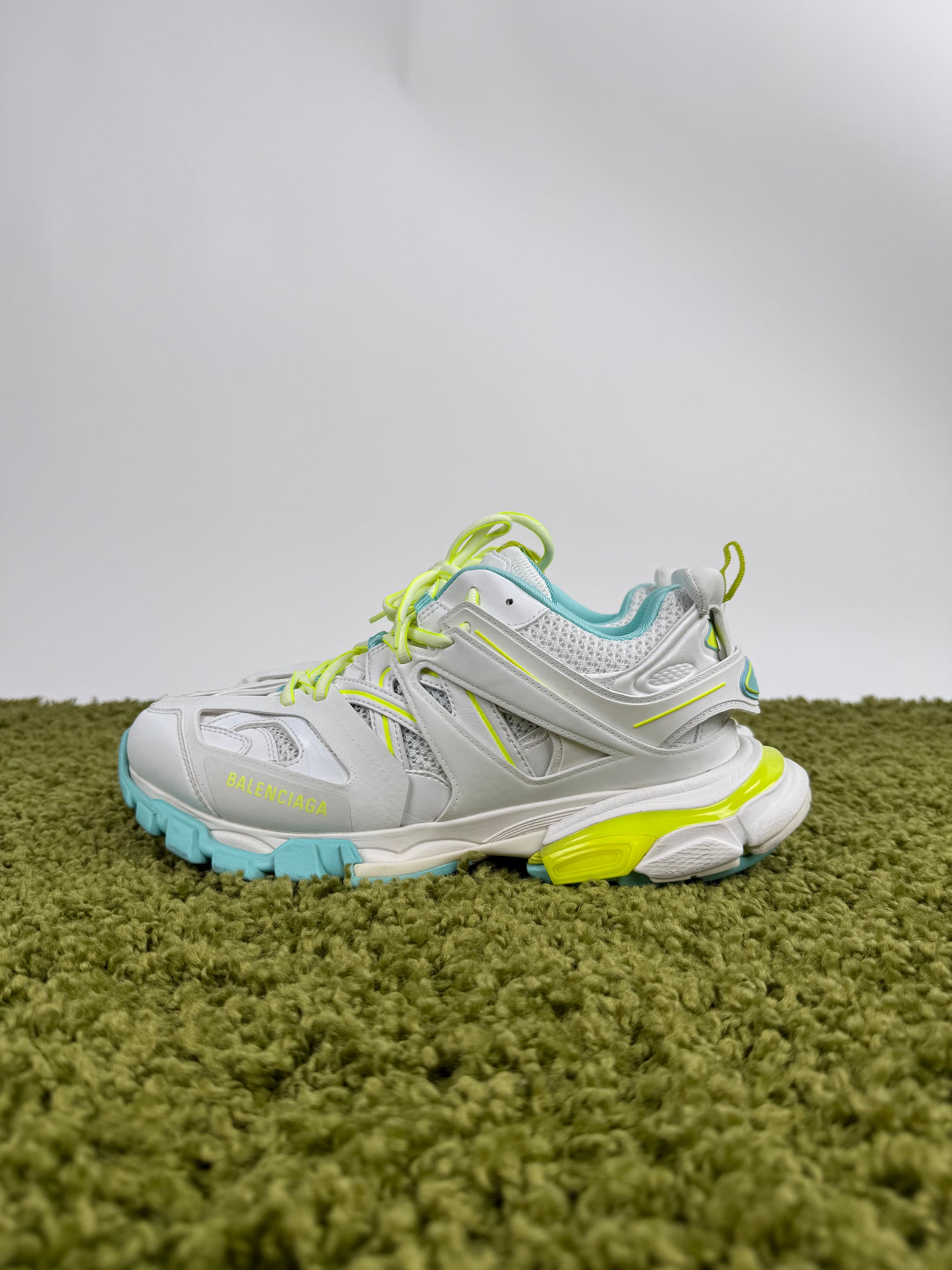 Balenciaga Track 43