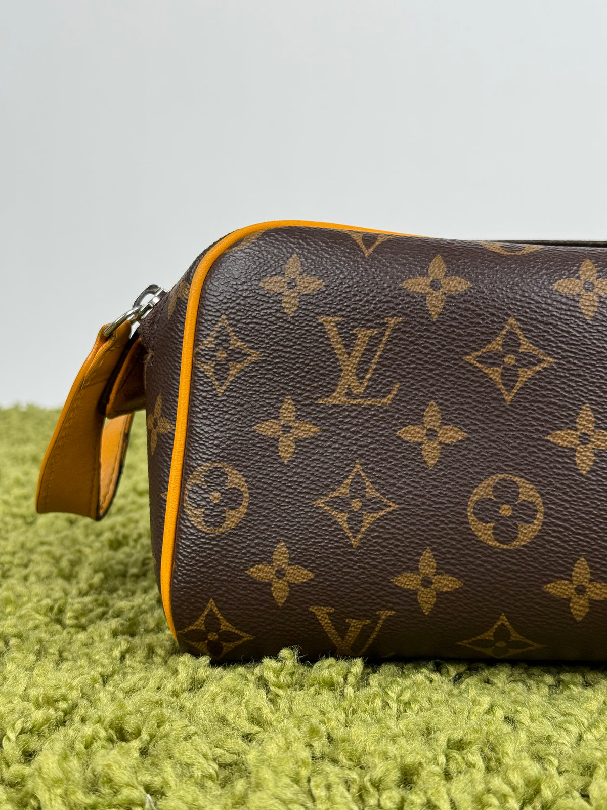 Beauty Case Louis Vuitton Marrone