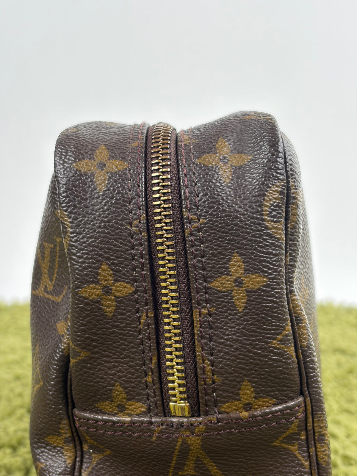 Beauty Case Louis Vuitton Marrone