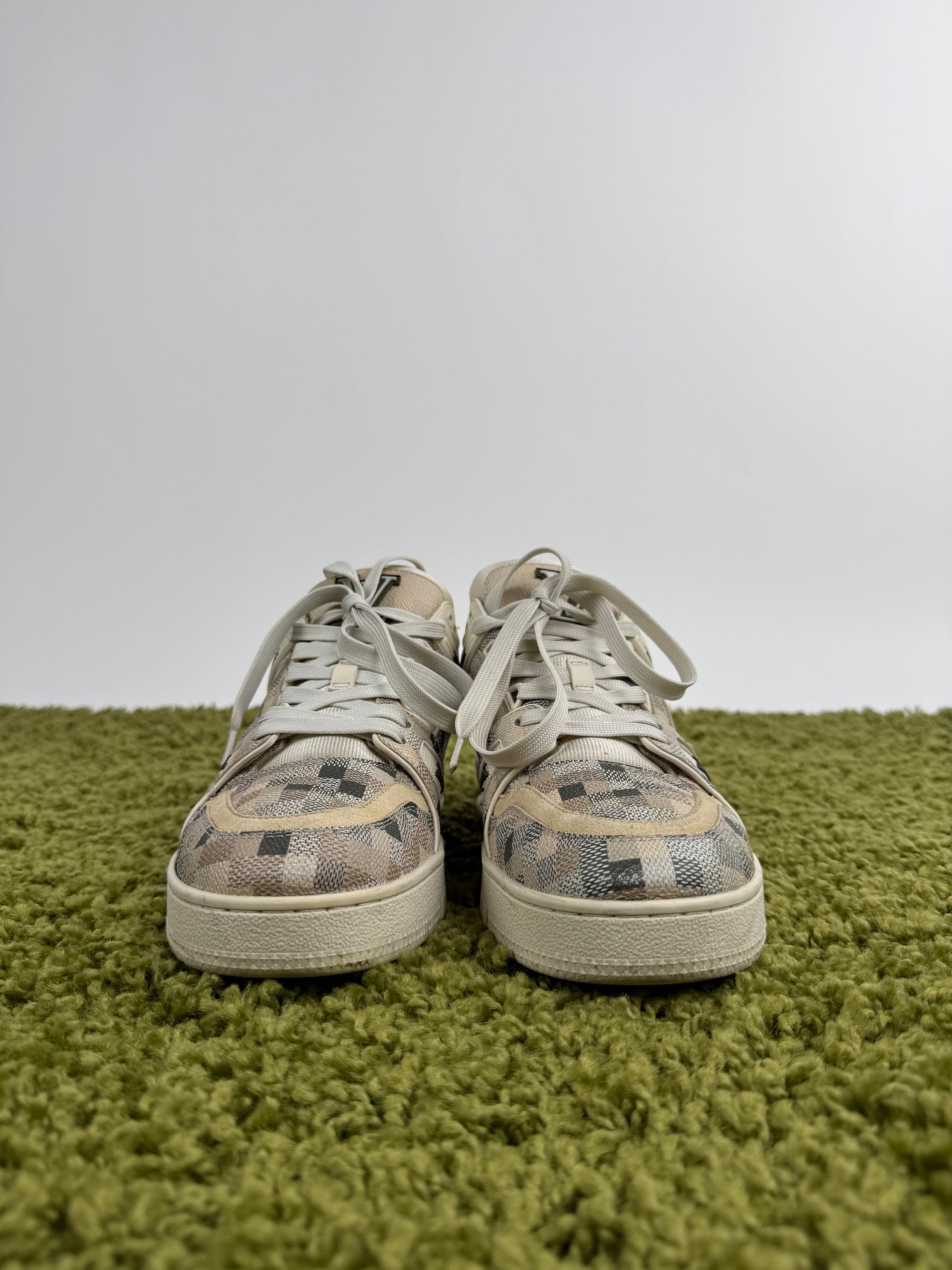 Louis Vuitton Trainer 40 veste 41