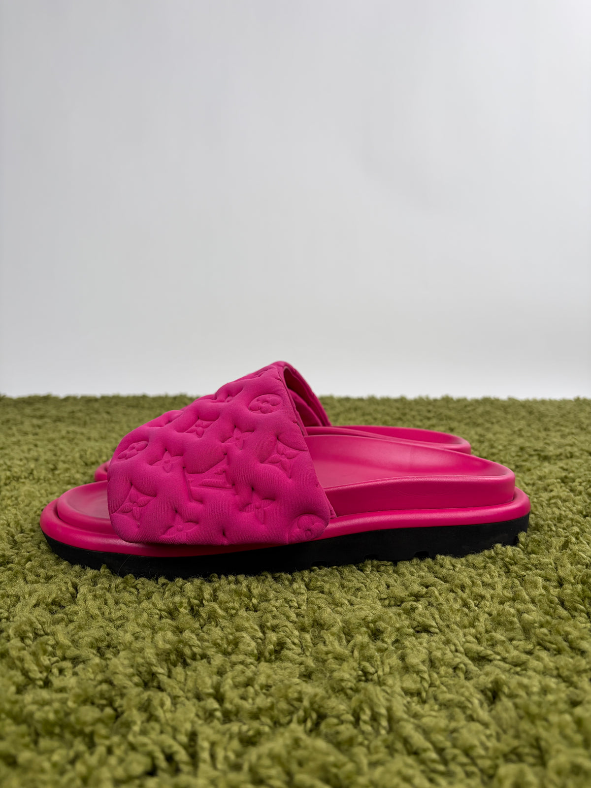 Ciabatta Pool Pillow Louis Vuitton Rosa 42