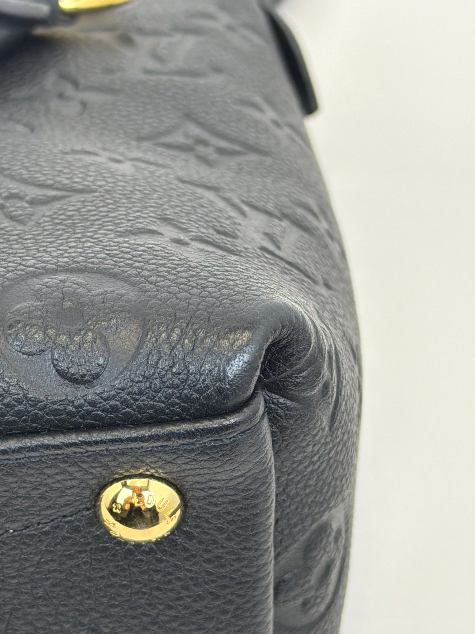 Borsa Louis Vuitton V tote BB nera panna e oro