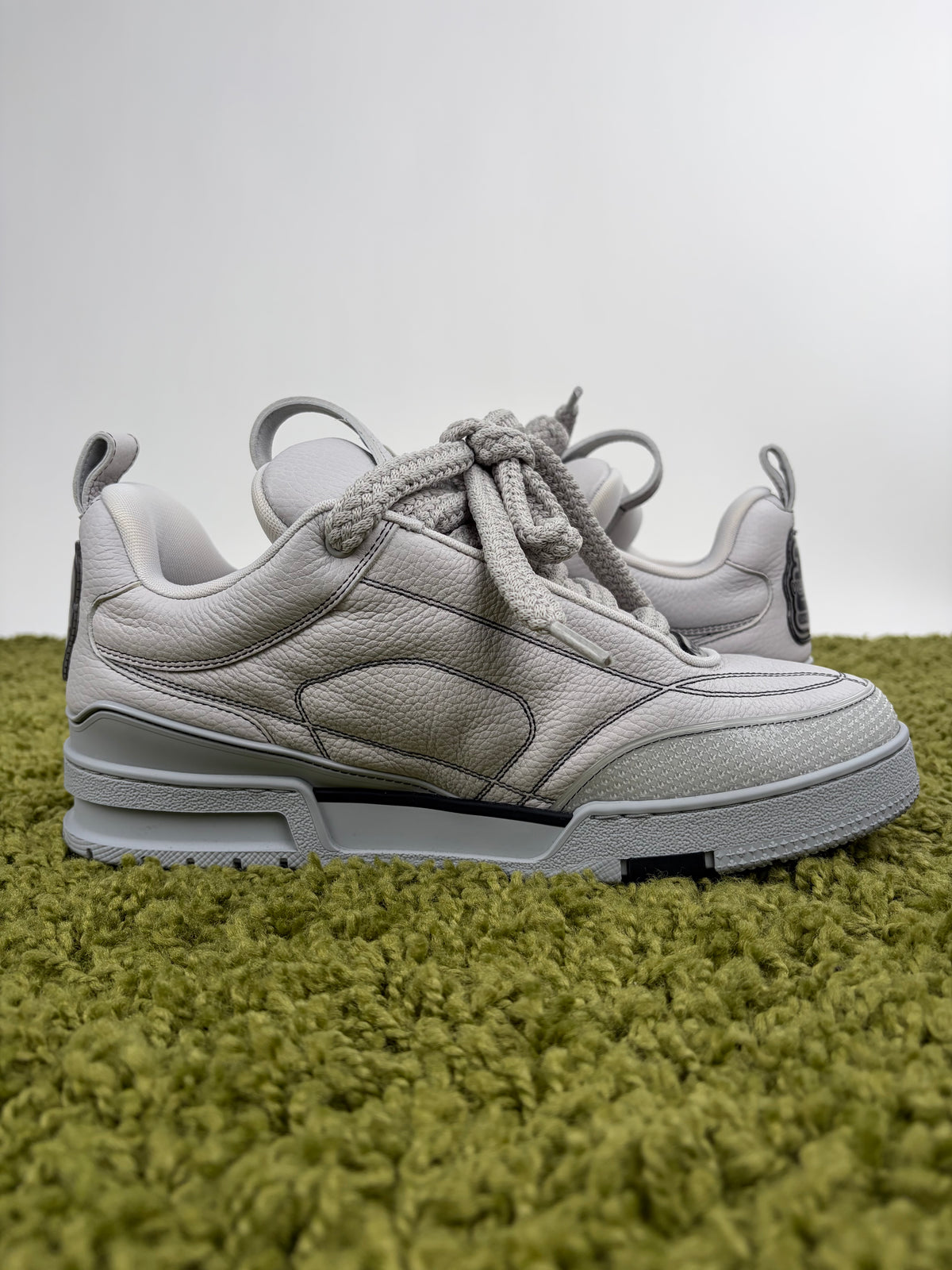 Louis Vuitton Skate grigio 9