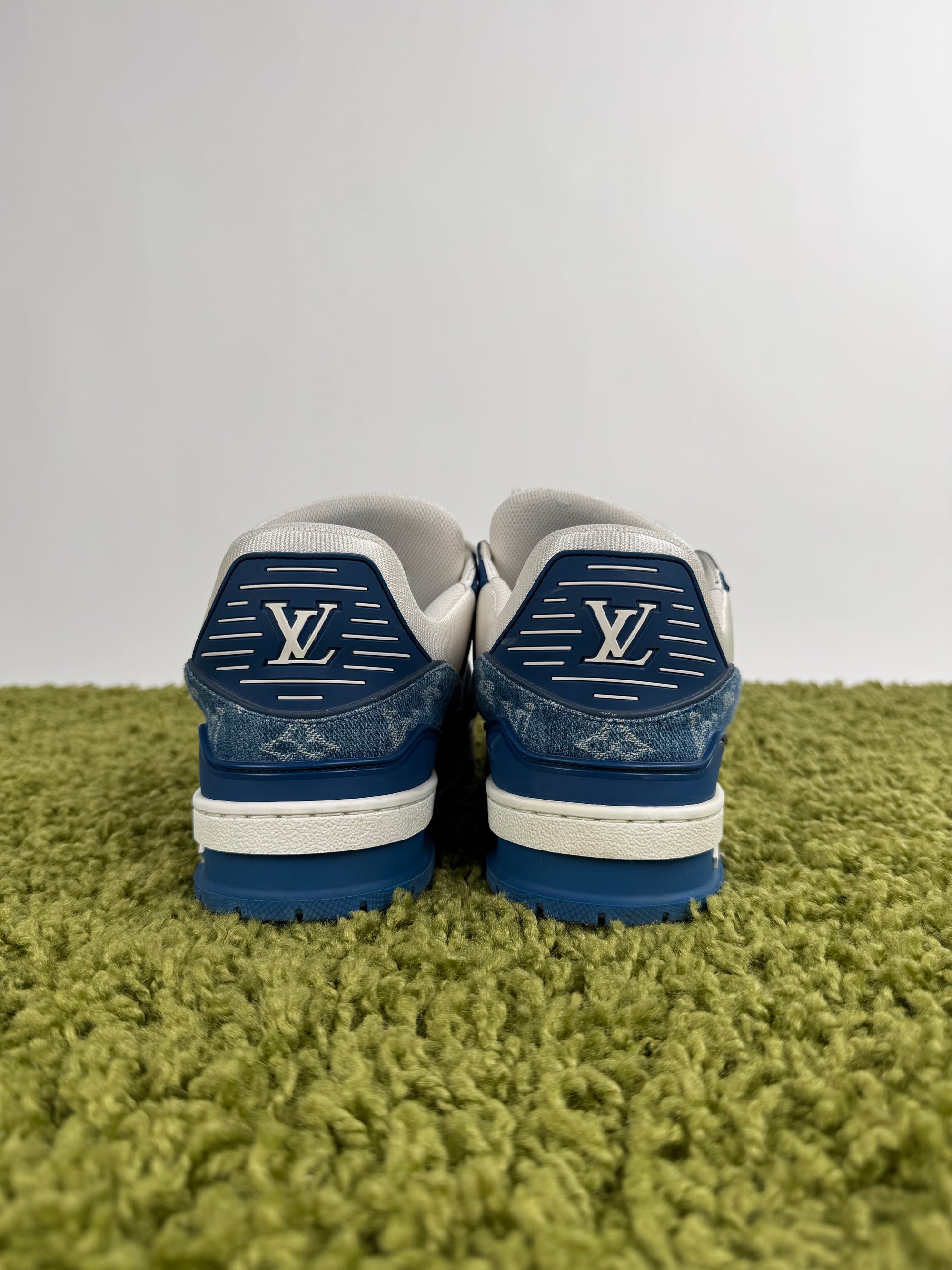 Louis Vuitton In Denim Blu 7.5