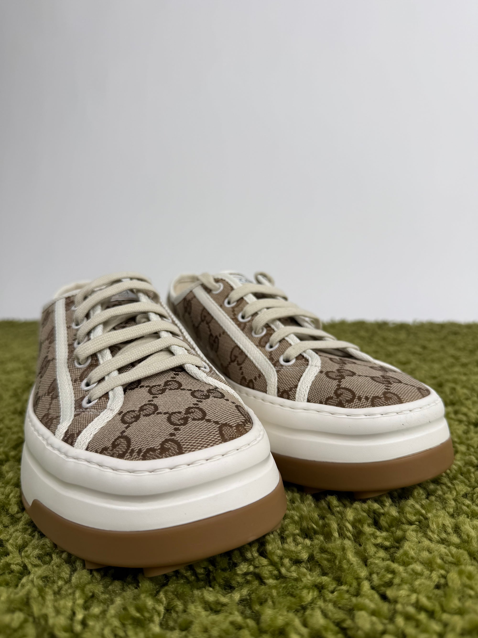 Gucci Tennis Sneaker beige 41.5
