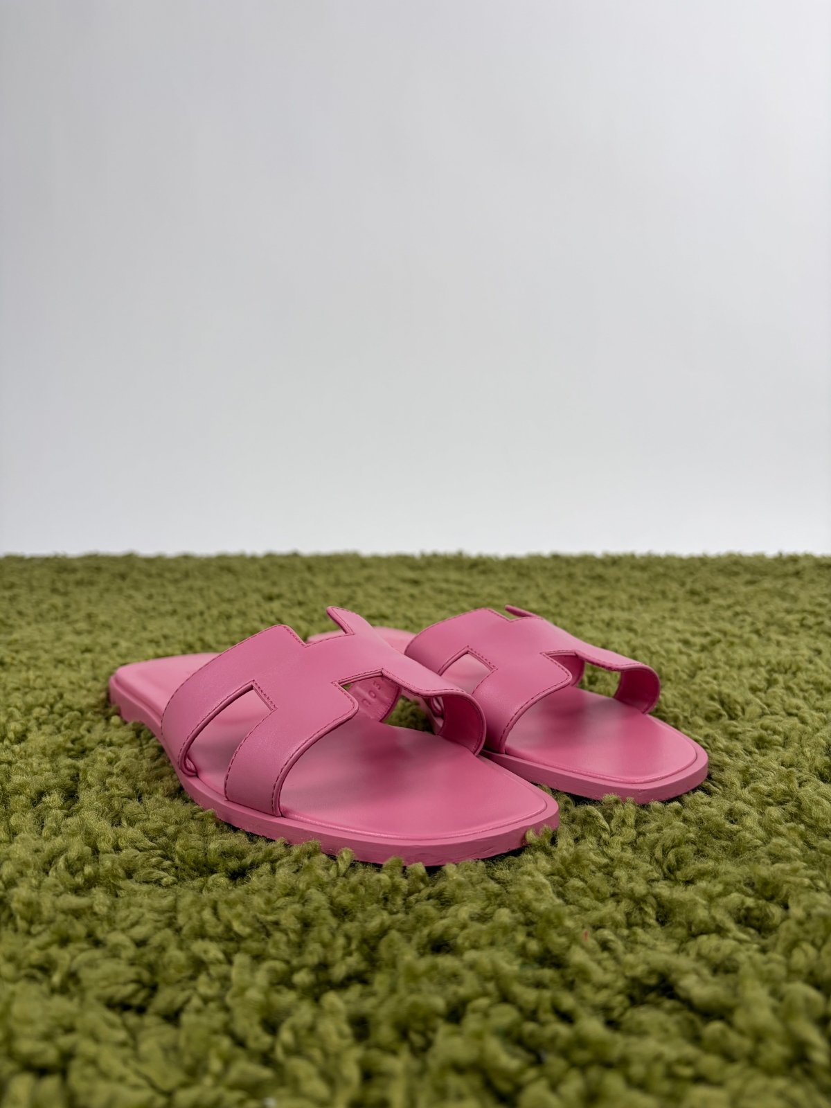 Sandali Piatti Hermès Oran in pelle Rosa 37 - Second Hand Di Fiore
