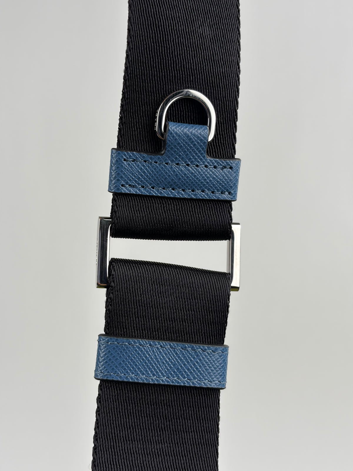 Borsa a tracolla Prada Smartphone Case Blu