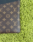 Pochette Louis Vuitton marrone e nera