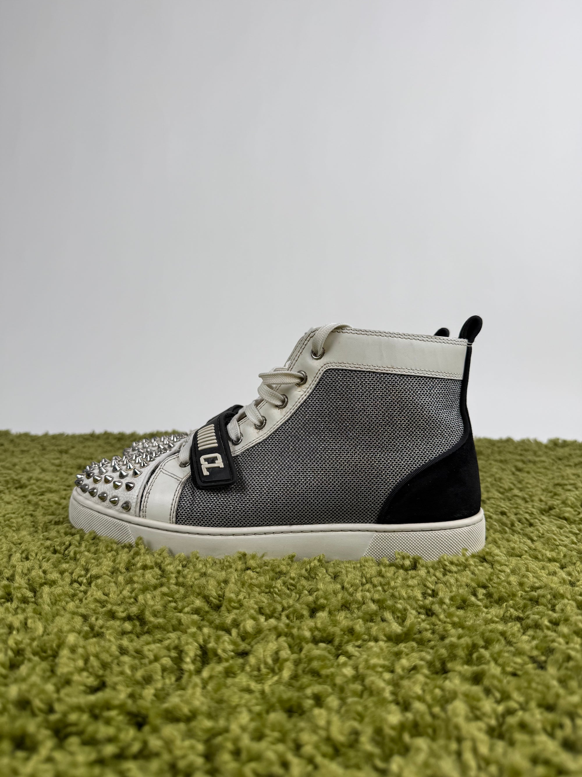Louboutin Spikes Bianca 42.5
