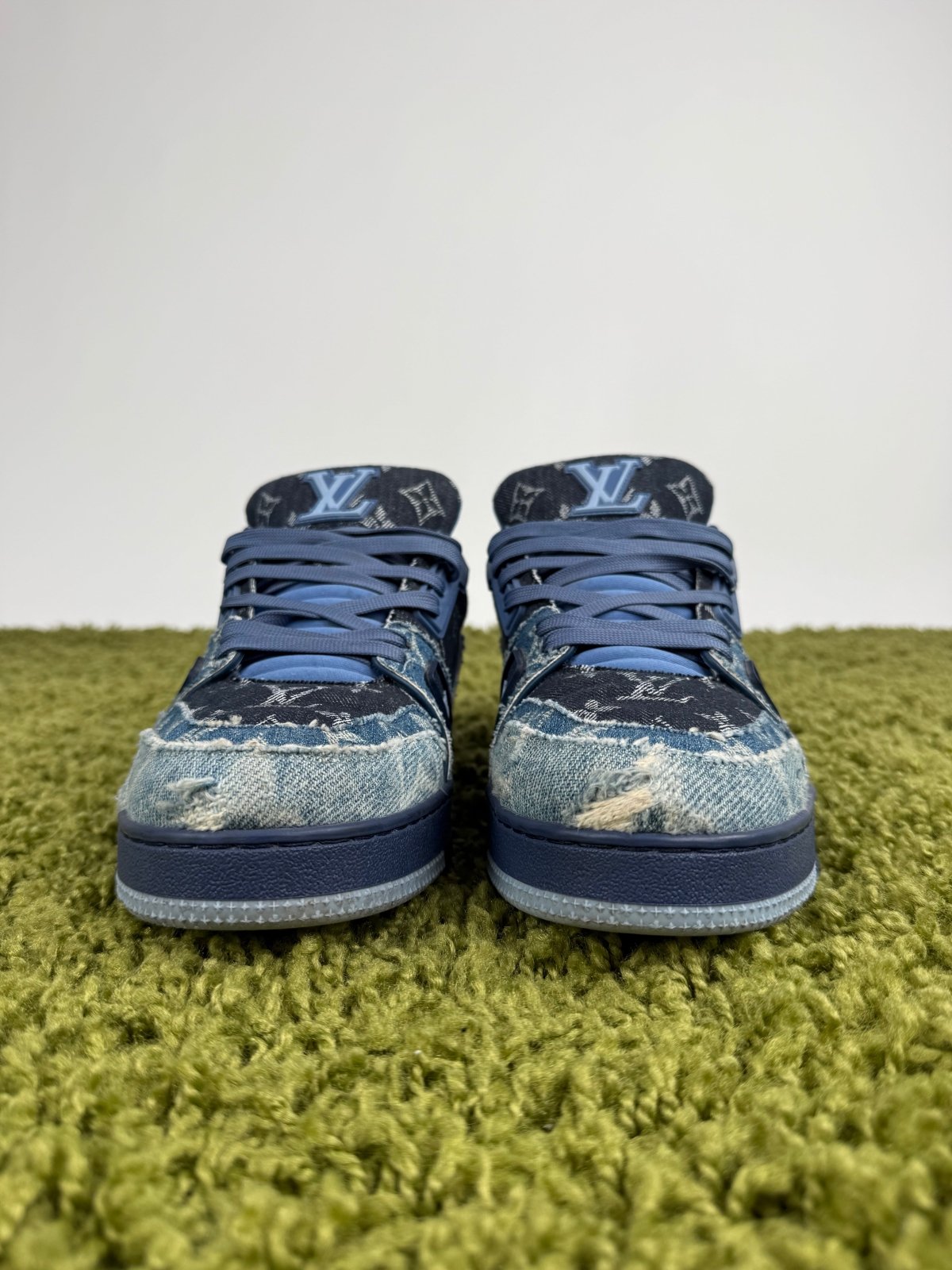 Louis Vuitton Trainer in denim Blu 7.5 - Second Hand Di Fiore