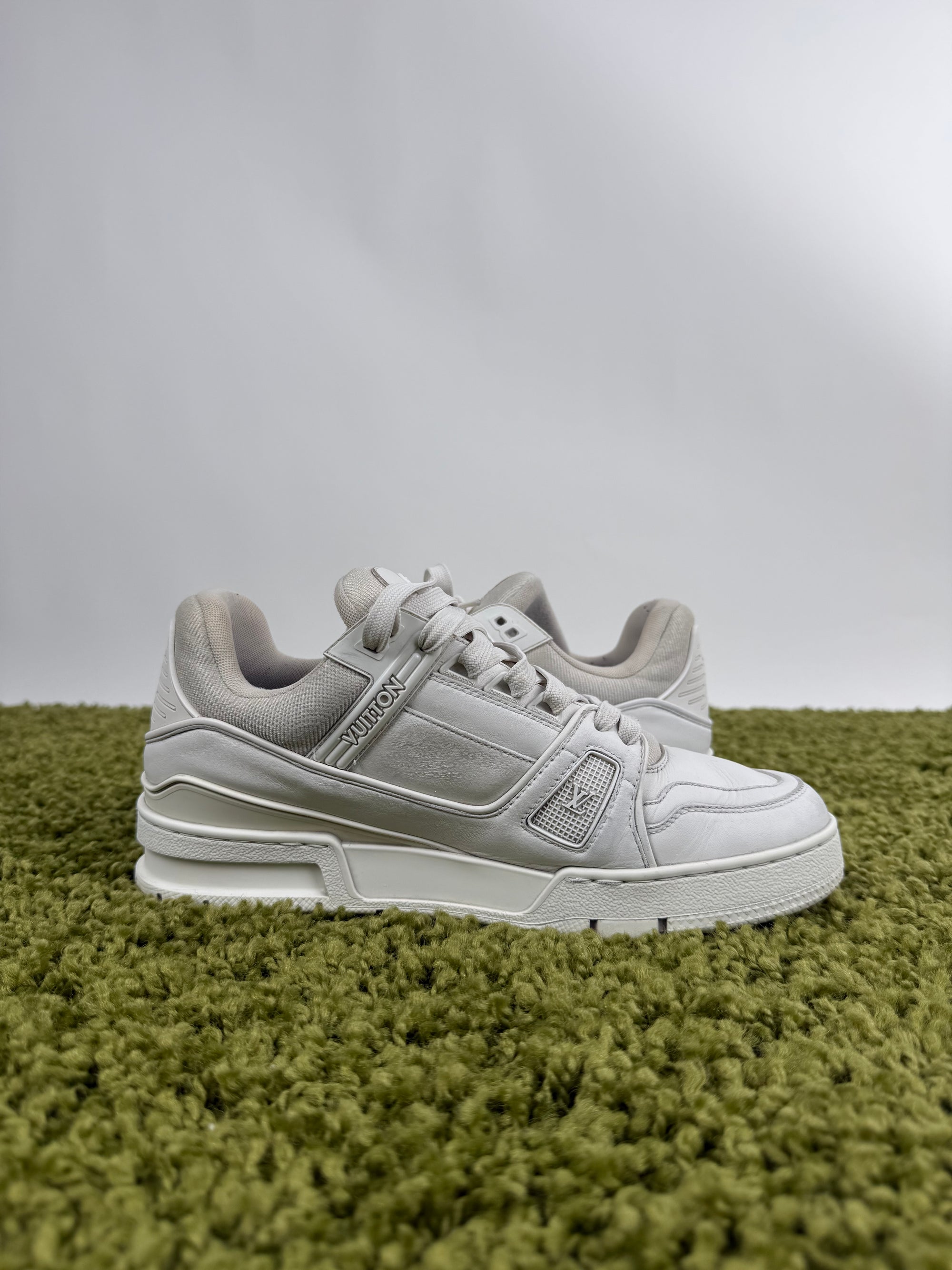 Louis Vuitton Trainer 41.5