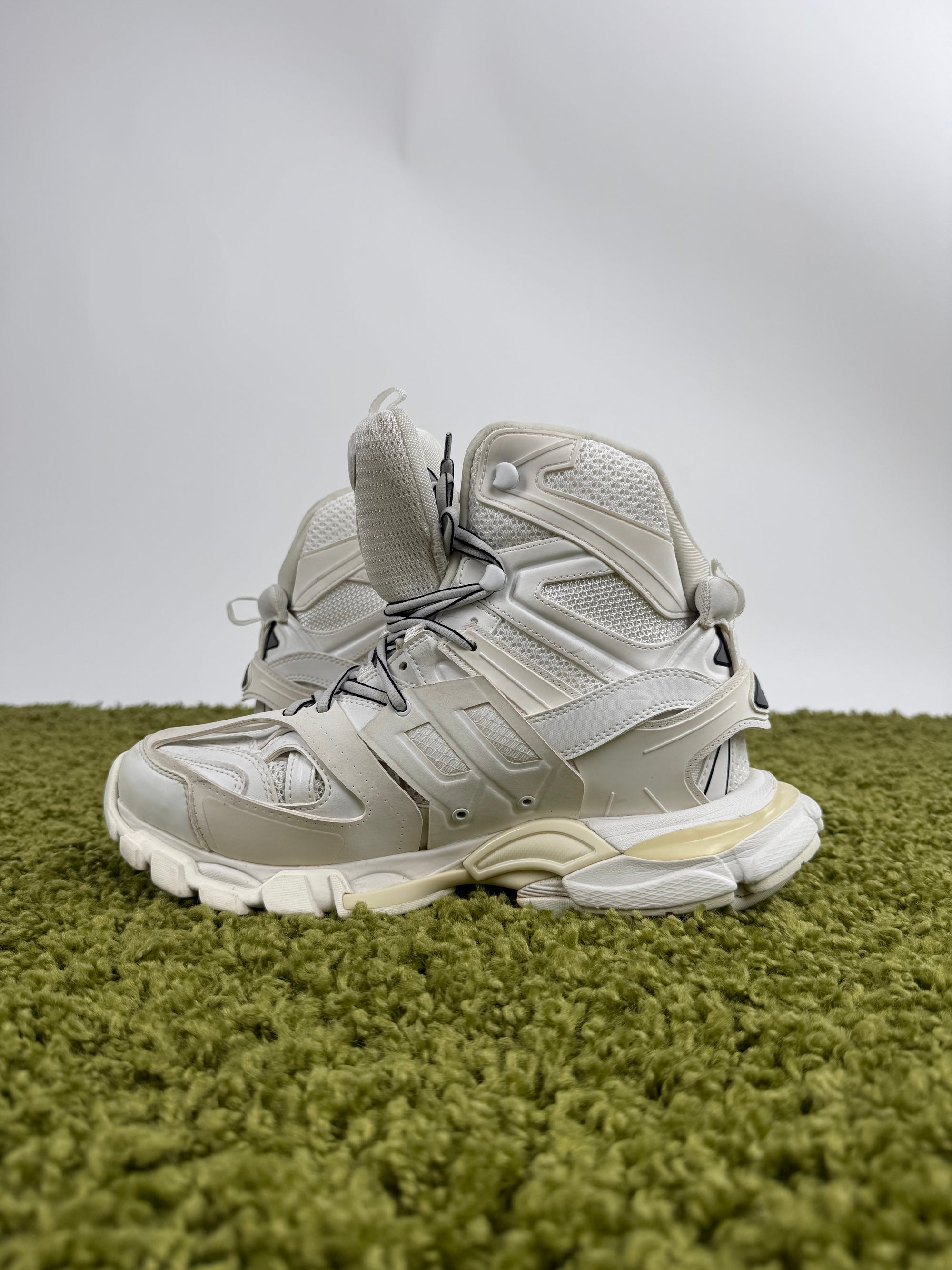 Balenciaga Track High 42