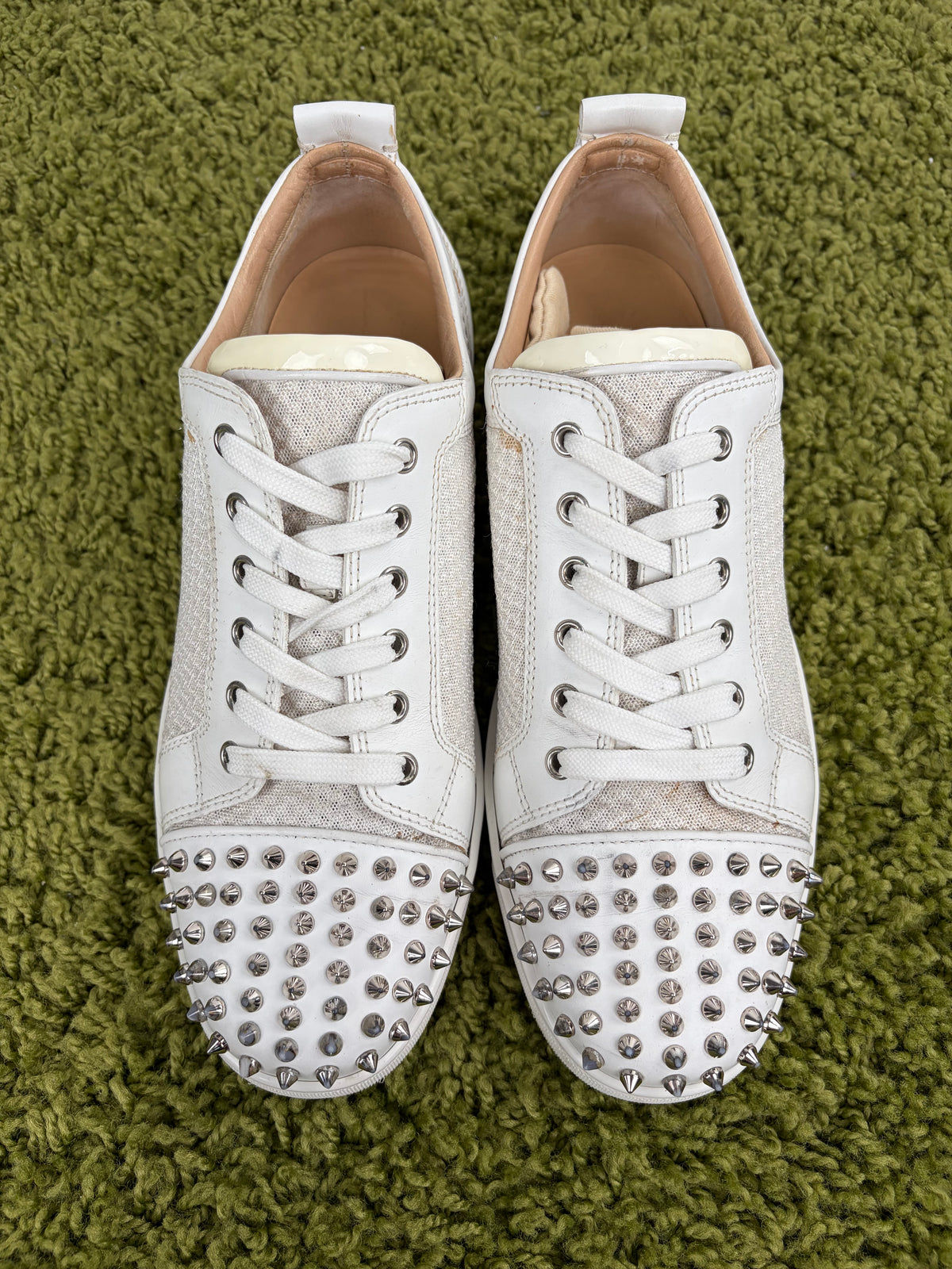 Christian Louboutin Spikes Low Bianca 45
