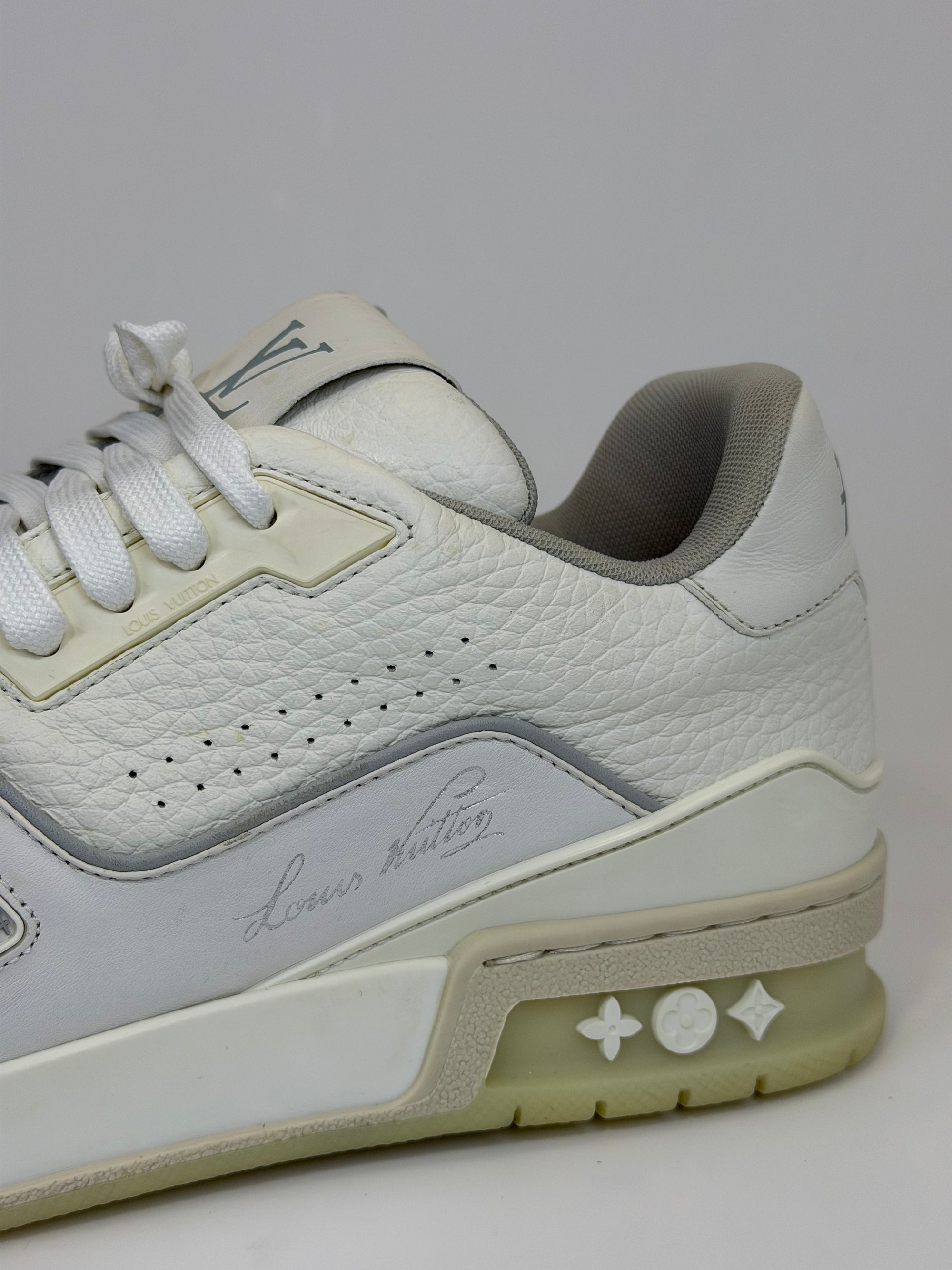 Louis Vuitton trainer 42.5