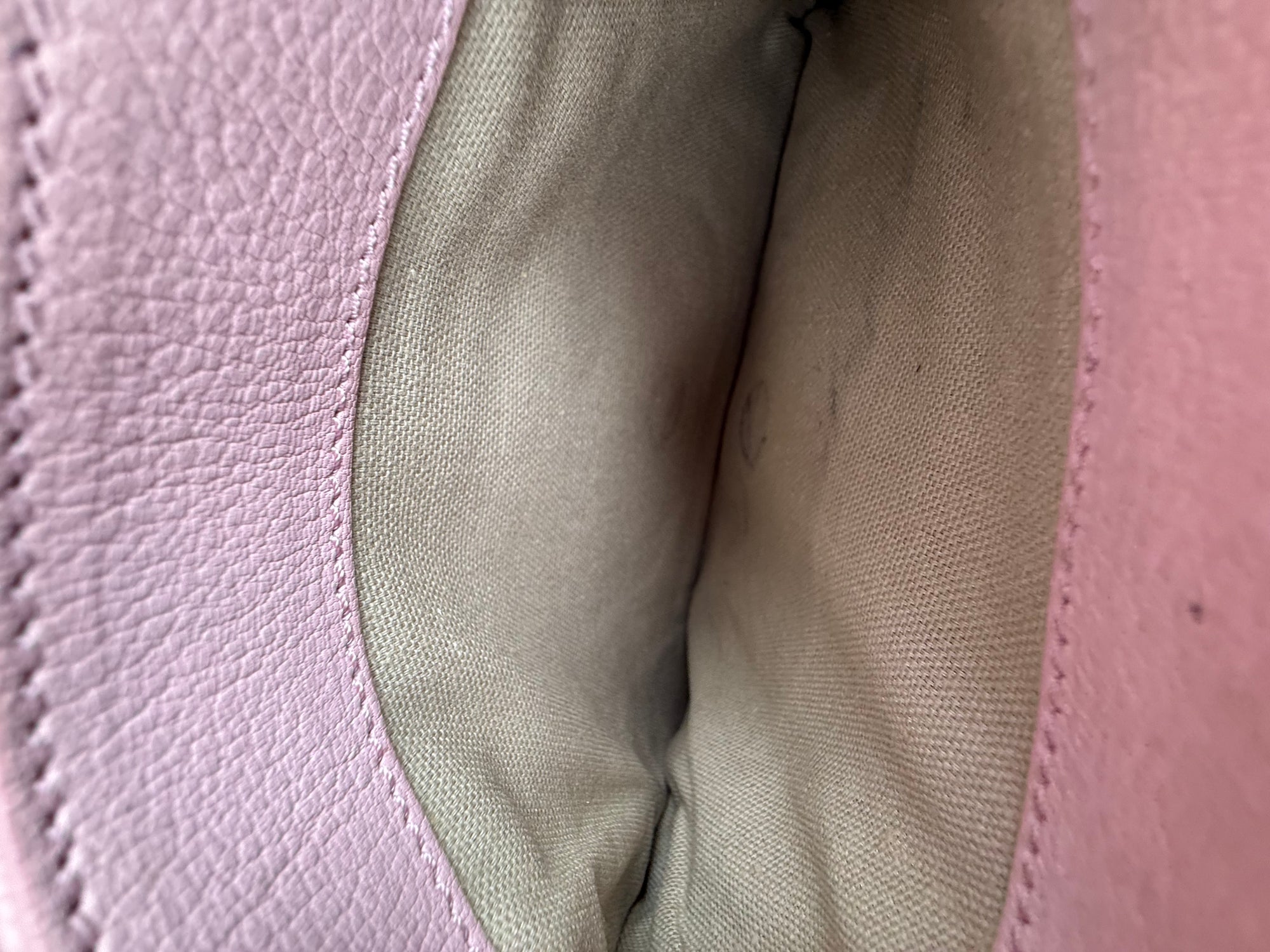 Pochette Givenchy in pelle Rosa
