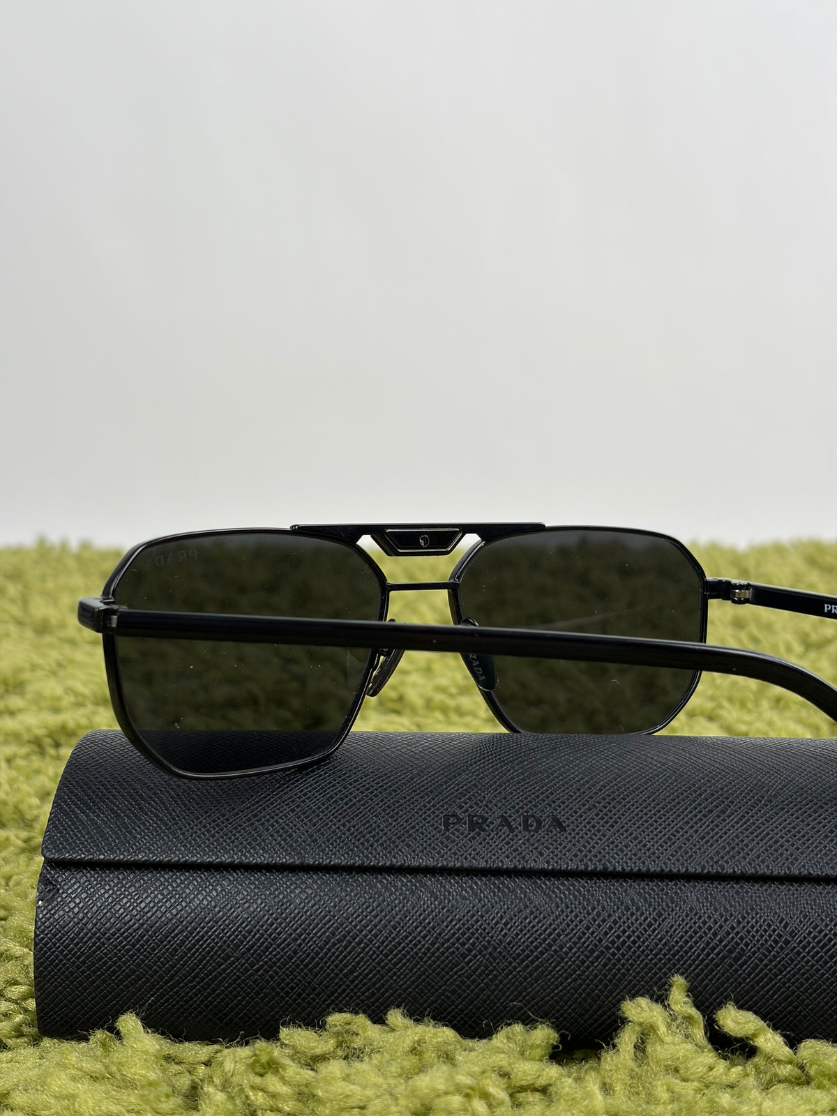 Occhiali da sole Prada PR  Nero