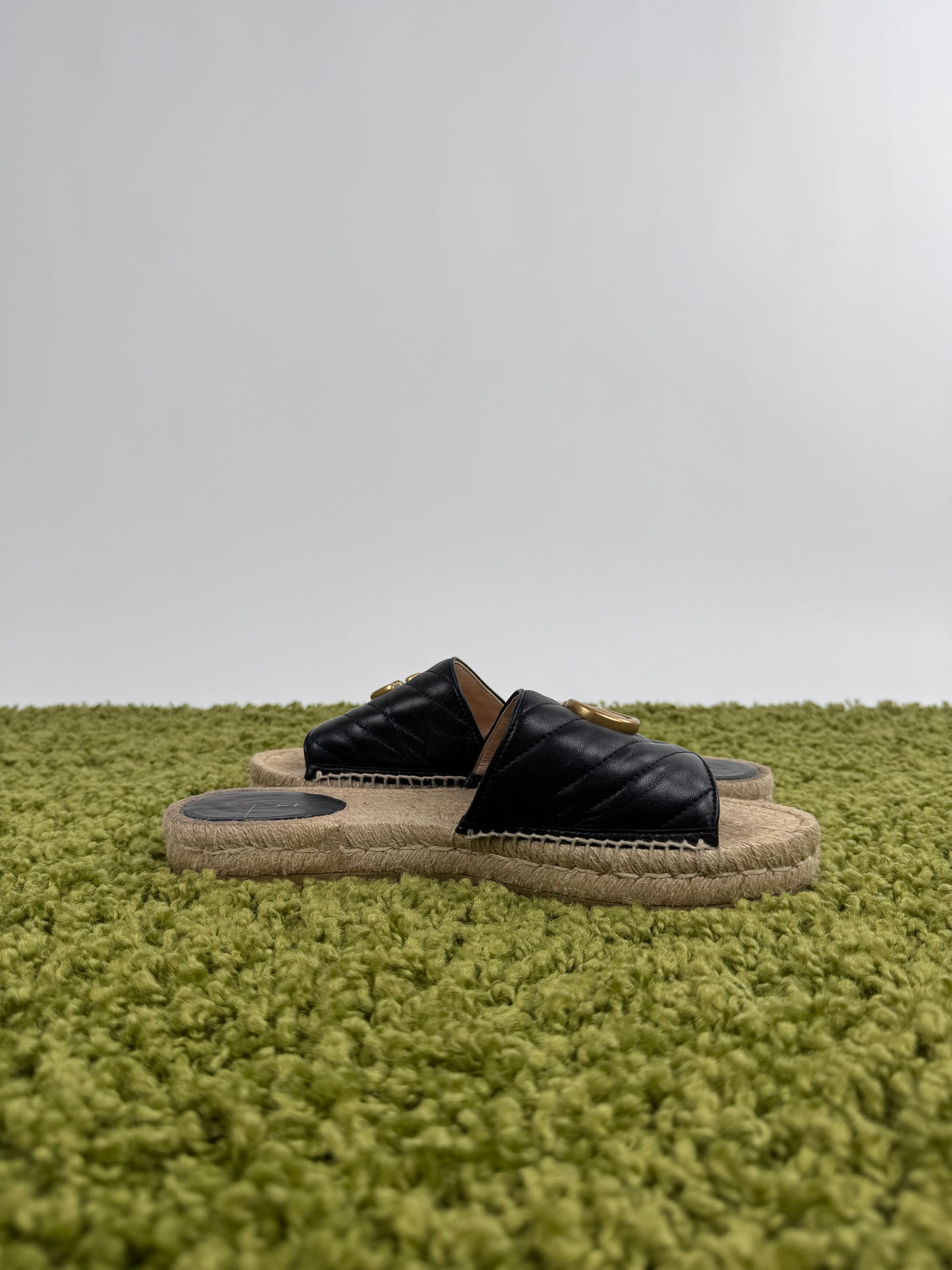 ciabatta gucci 6.5=40.5 calza 41