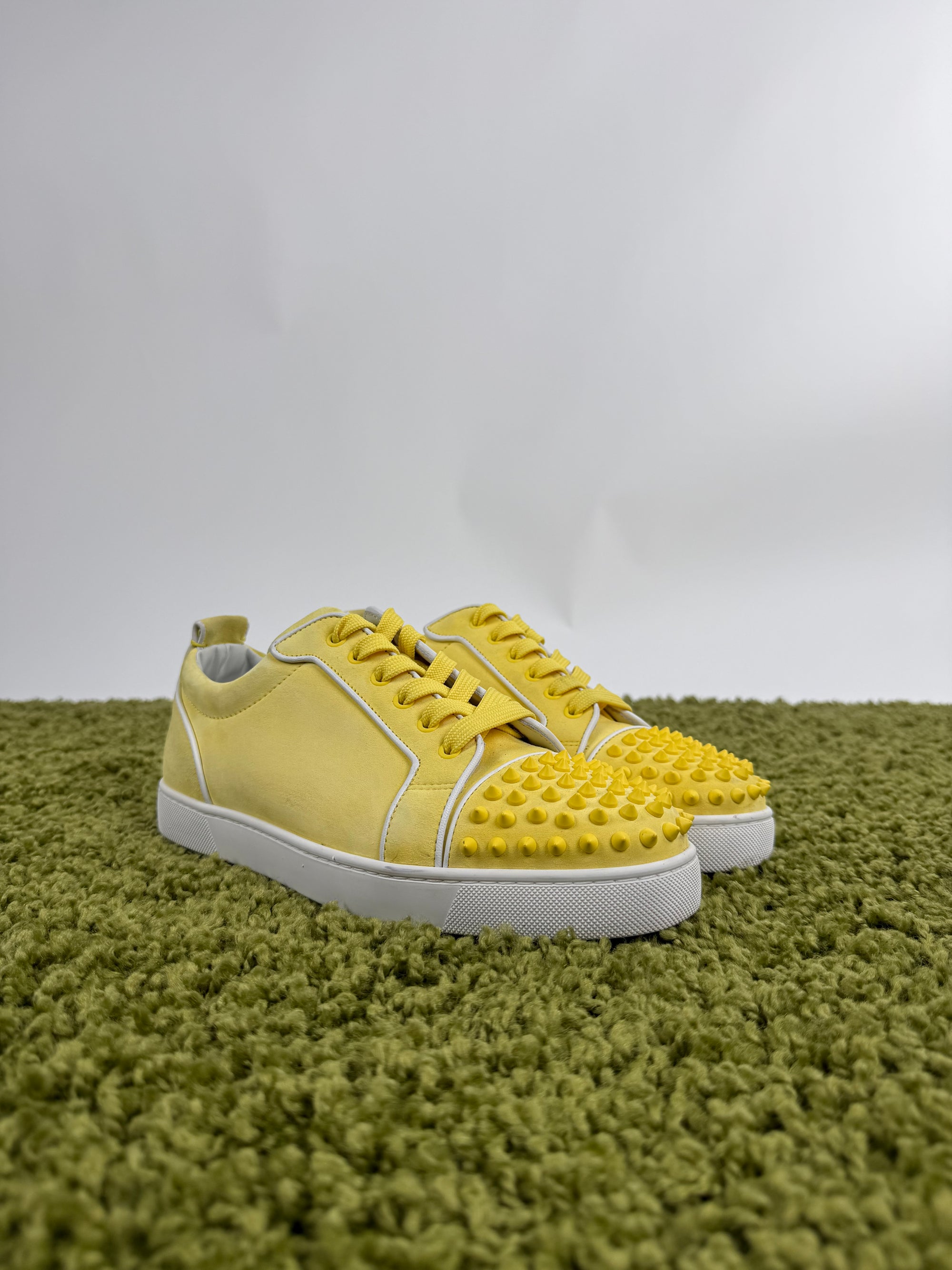 Christian Louboutin Spikes 43