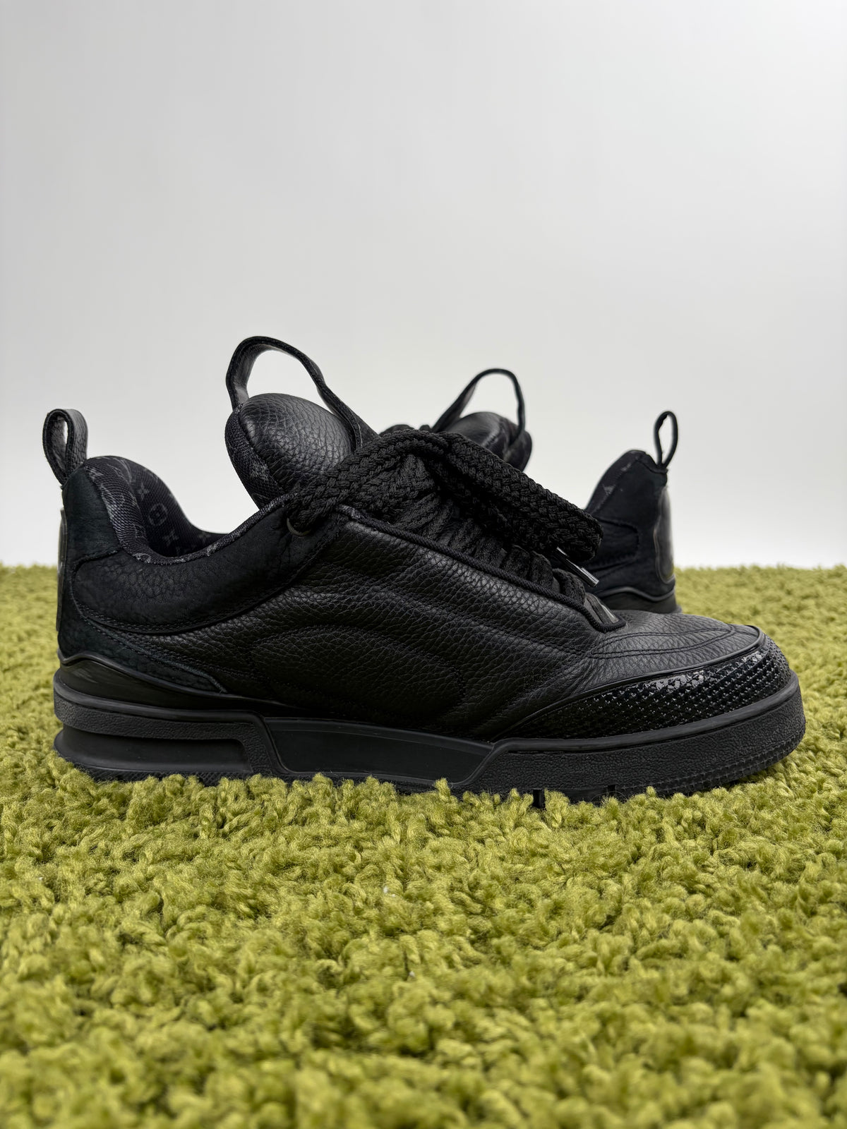 Louis Vuitton Skate Nera 9