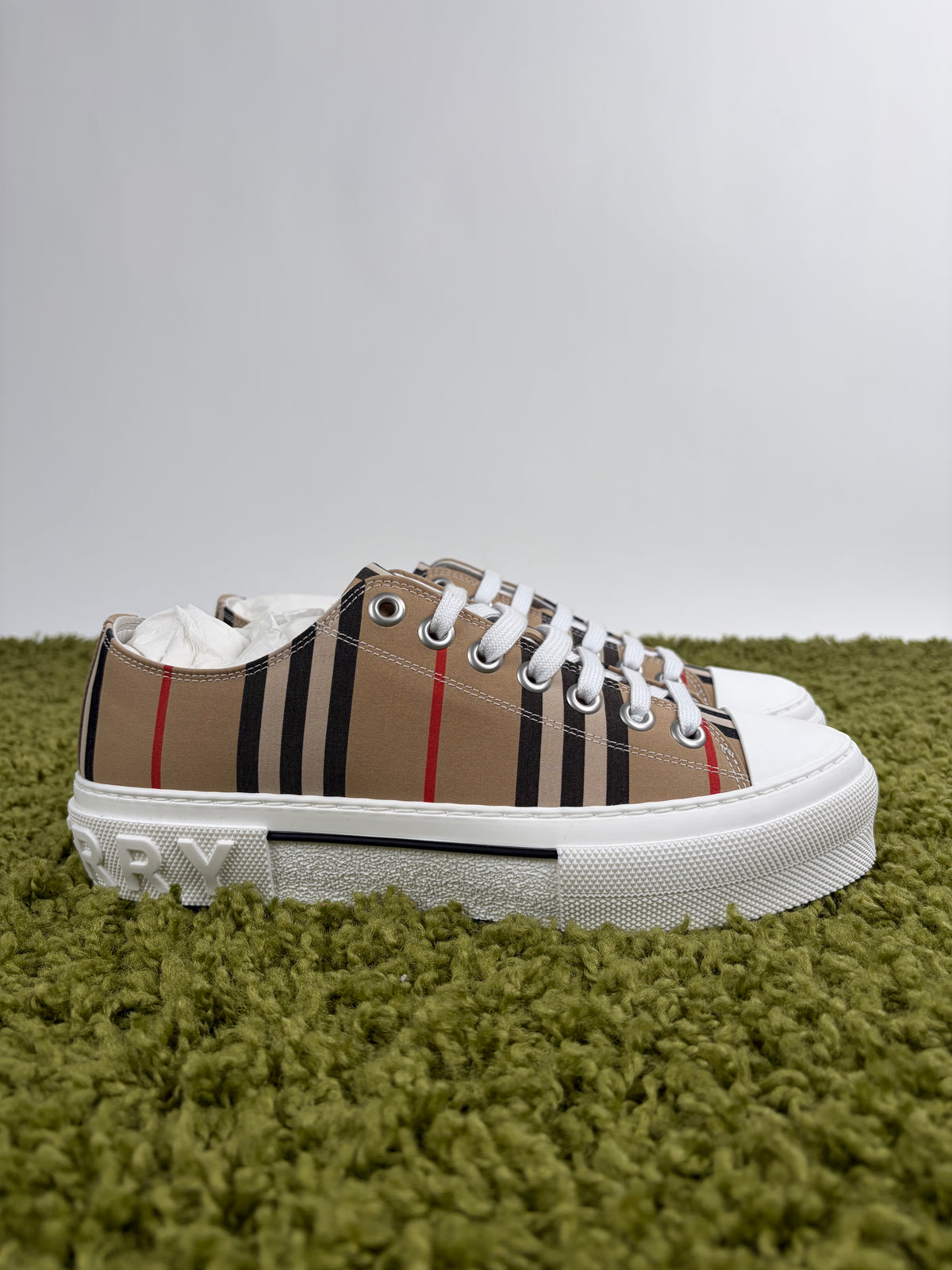 Burberry Check Beige 41