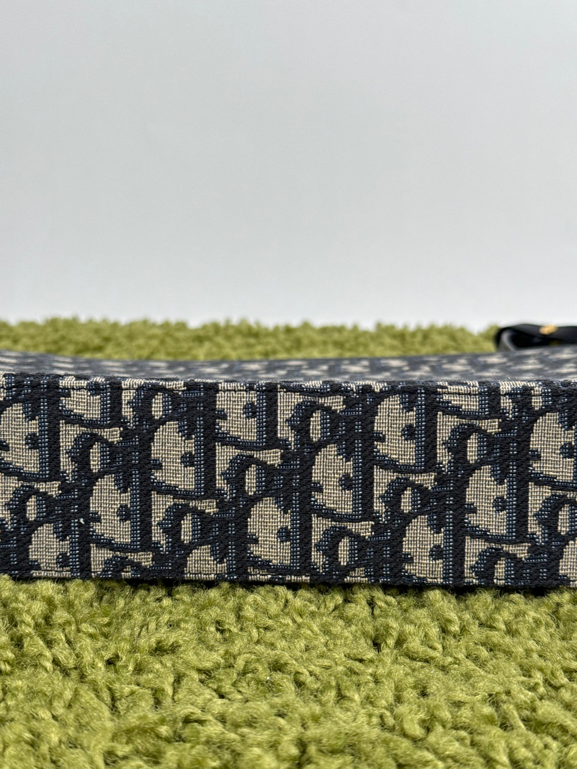 Pochette Dea 30 Montaigne Christian Dior Grigio