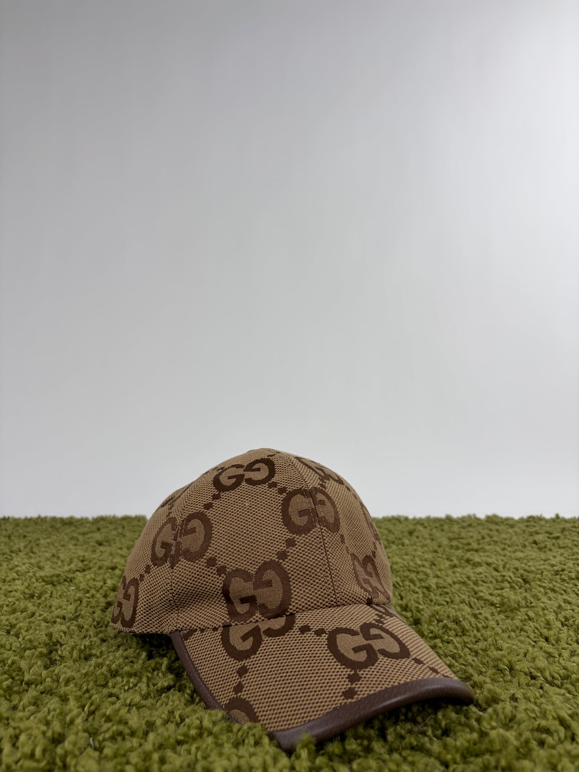 Cappello Gucci marrone e beige