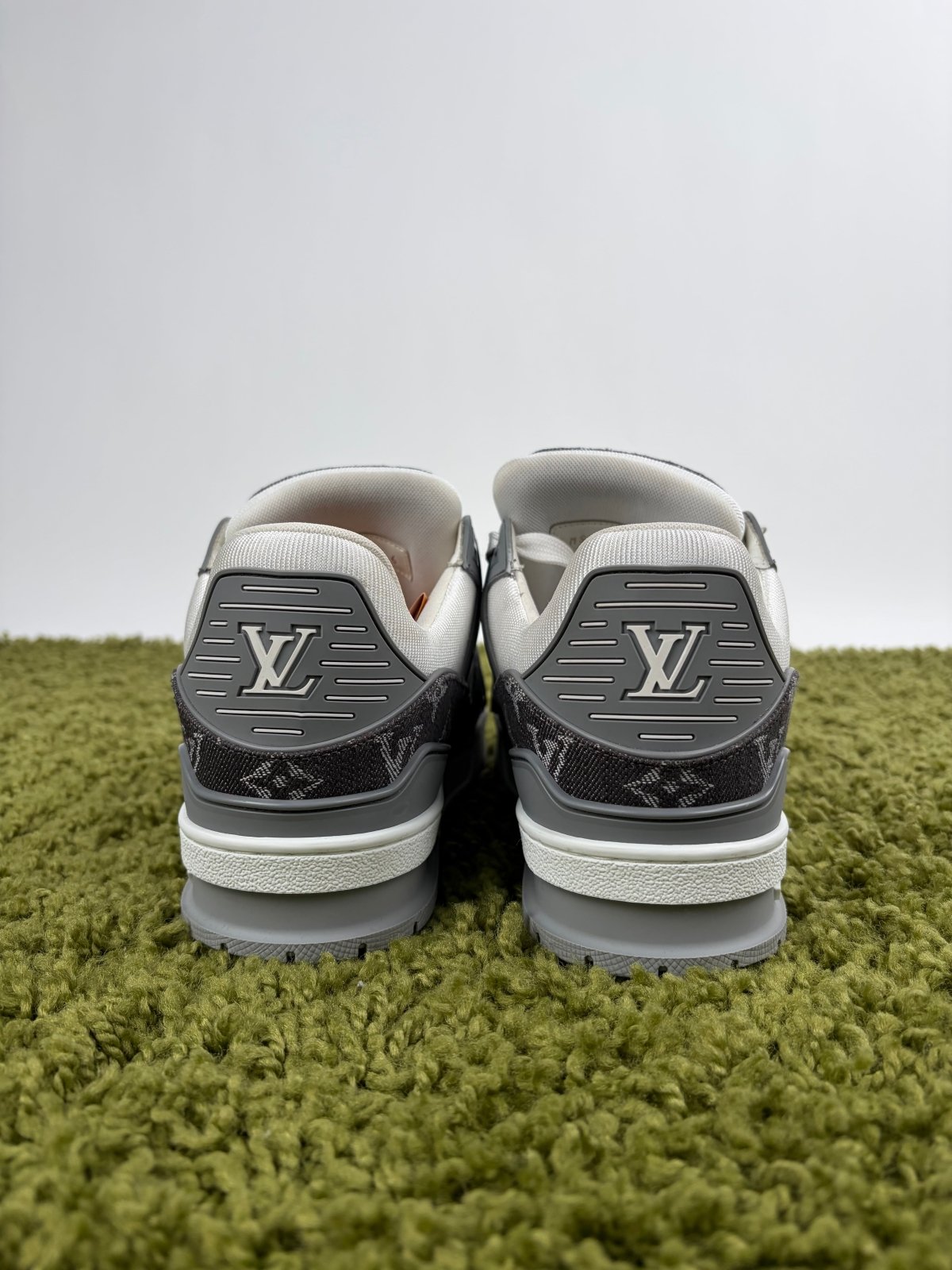 Louis Vuitton Trainer Denim Grigia 6 - Second Hand Di Fiore