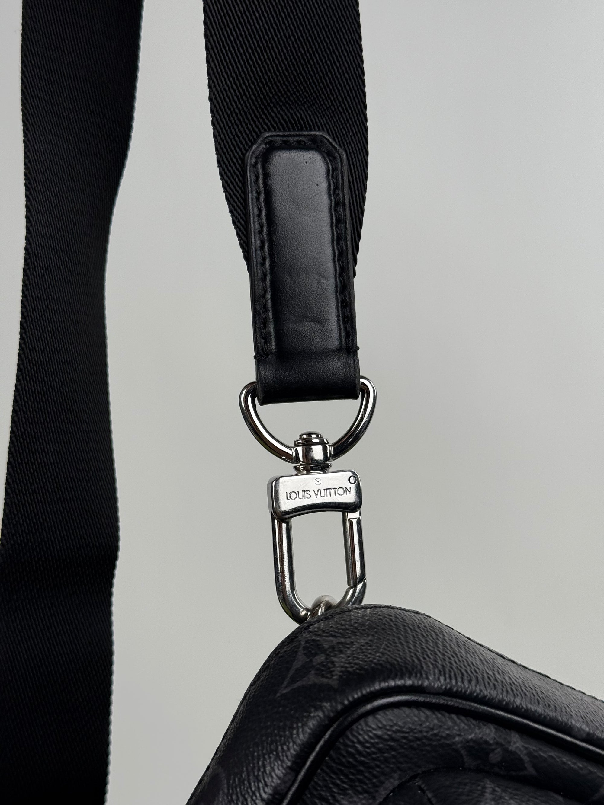 Zaino Monospalla Avenue Louis Vuitton Nero
