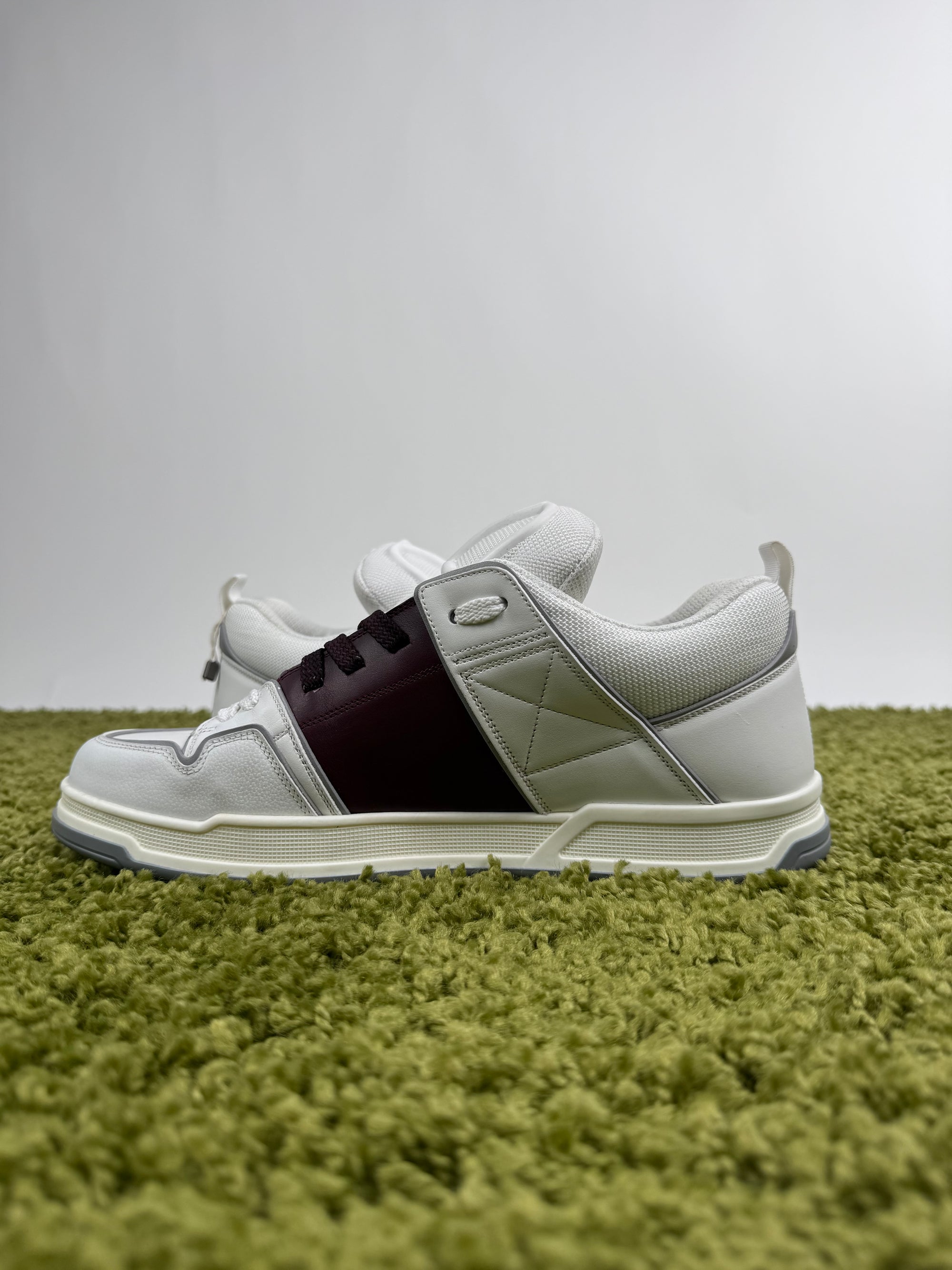 Valentino Garavani Sneaker 45