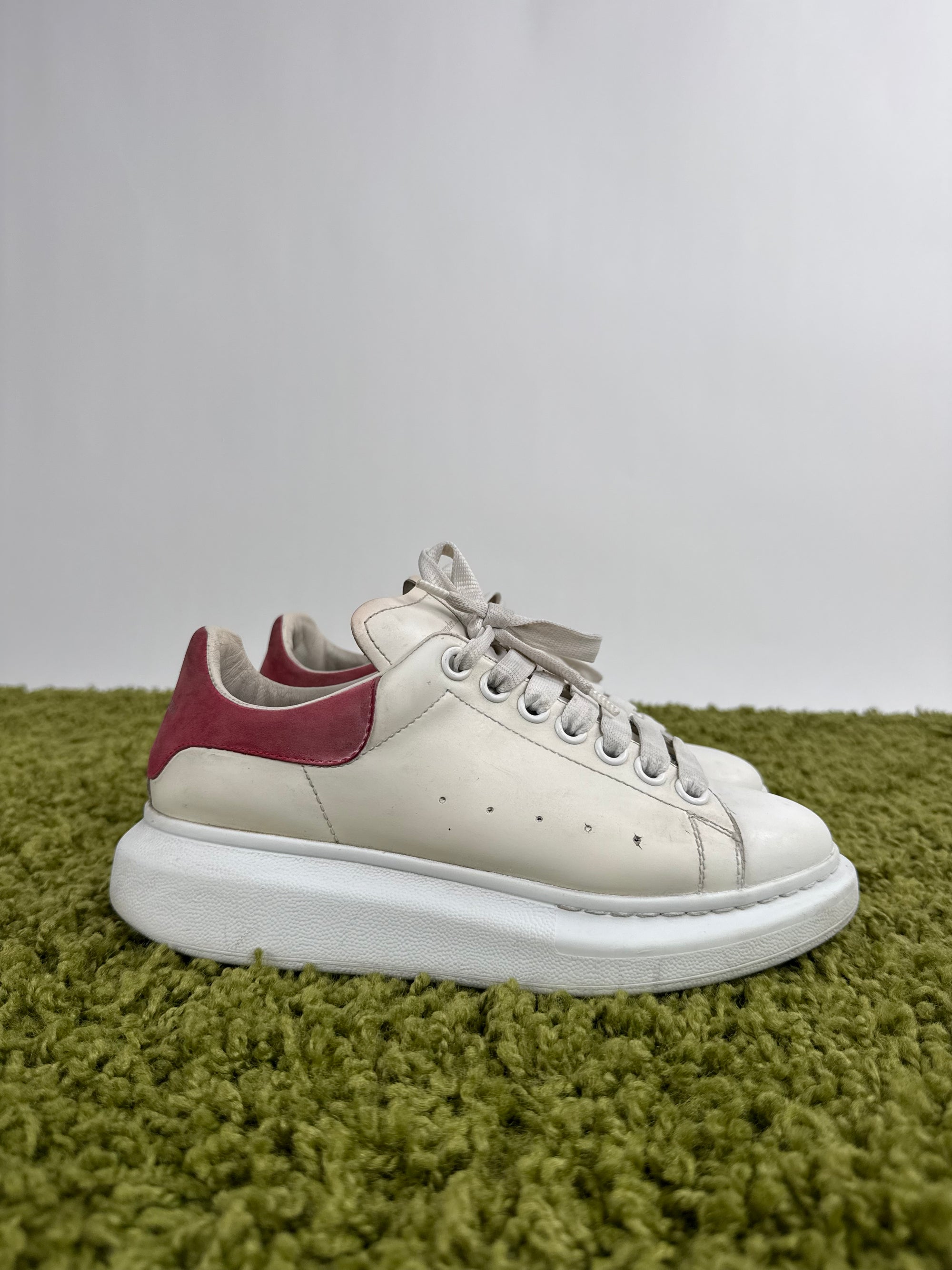Alexander Mcqueen Sneaker Bianca 37n