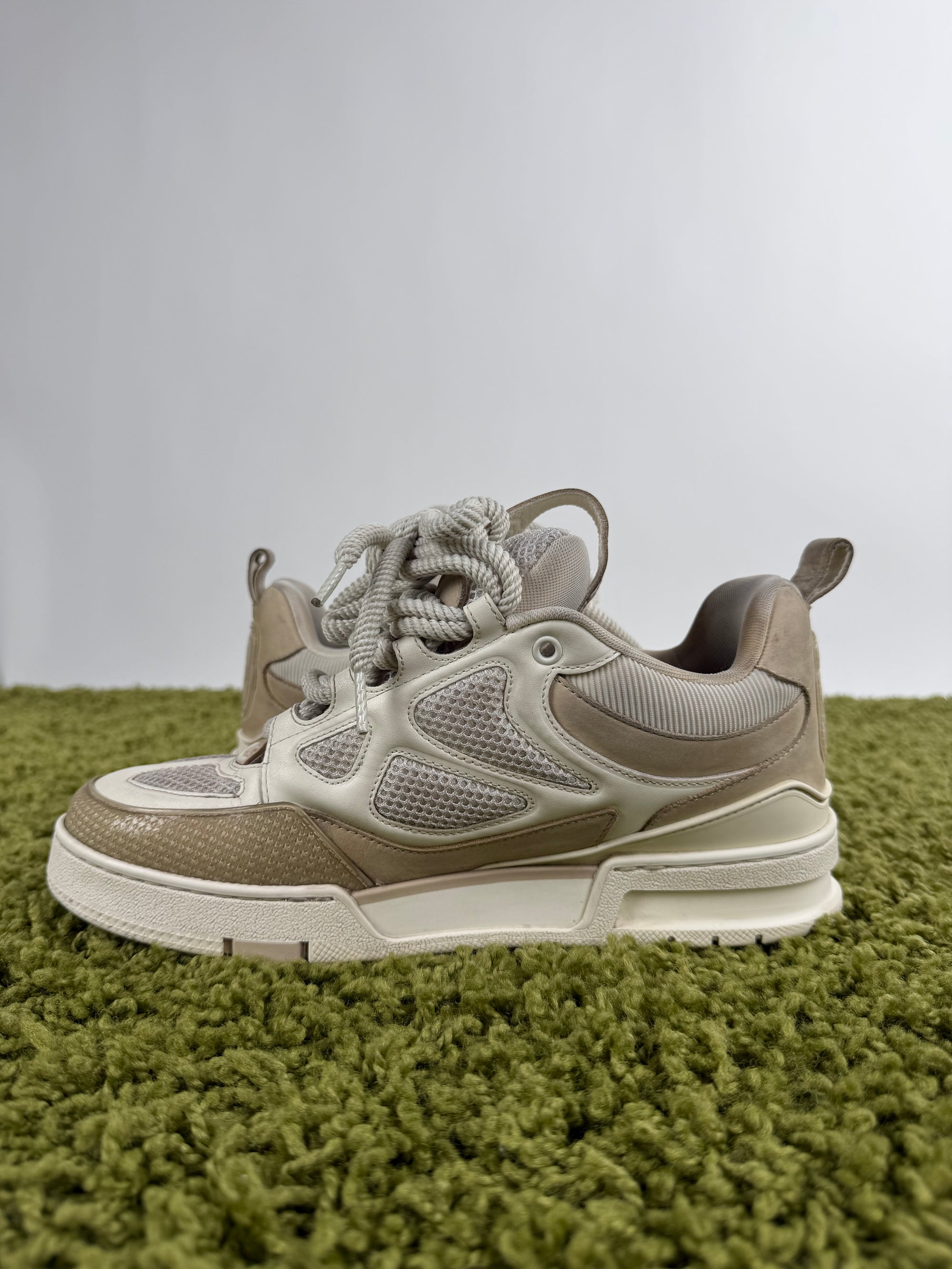 Louis Vuitton Skate Beige 7.5
