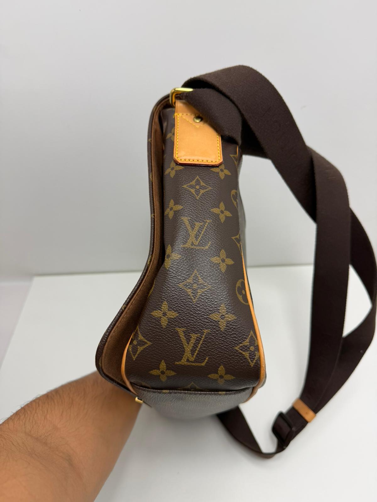 borsello Louis Vuitton marrone