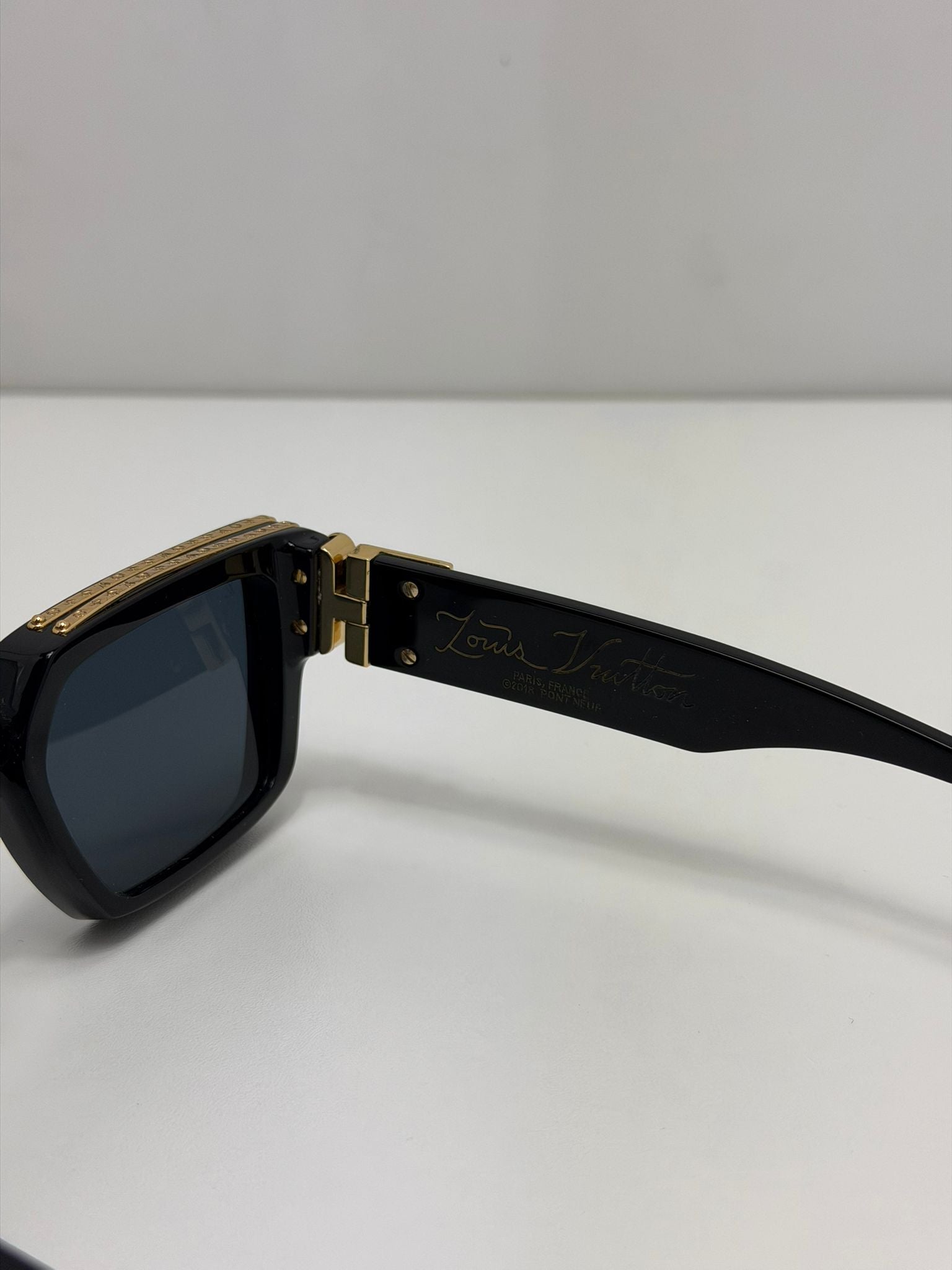 Occhiali Louis Vuitton Neri e oro