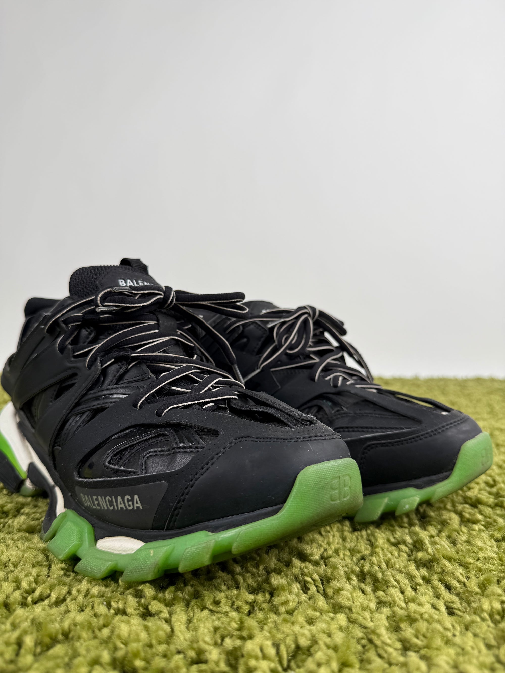 Balenciaga Track 42